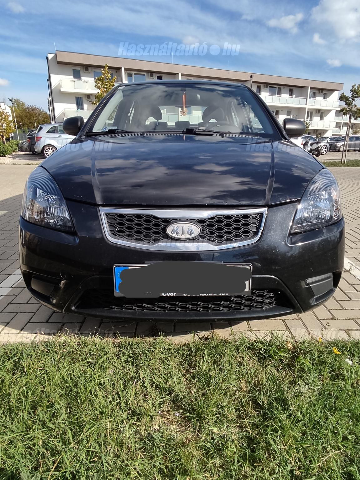 KIA RIO 2010 - 1