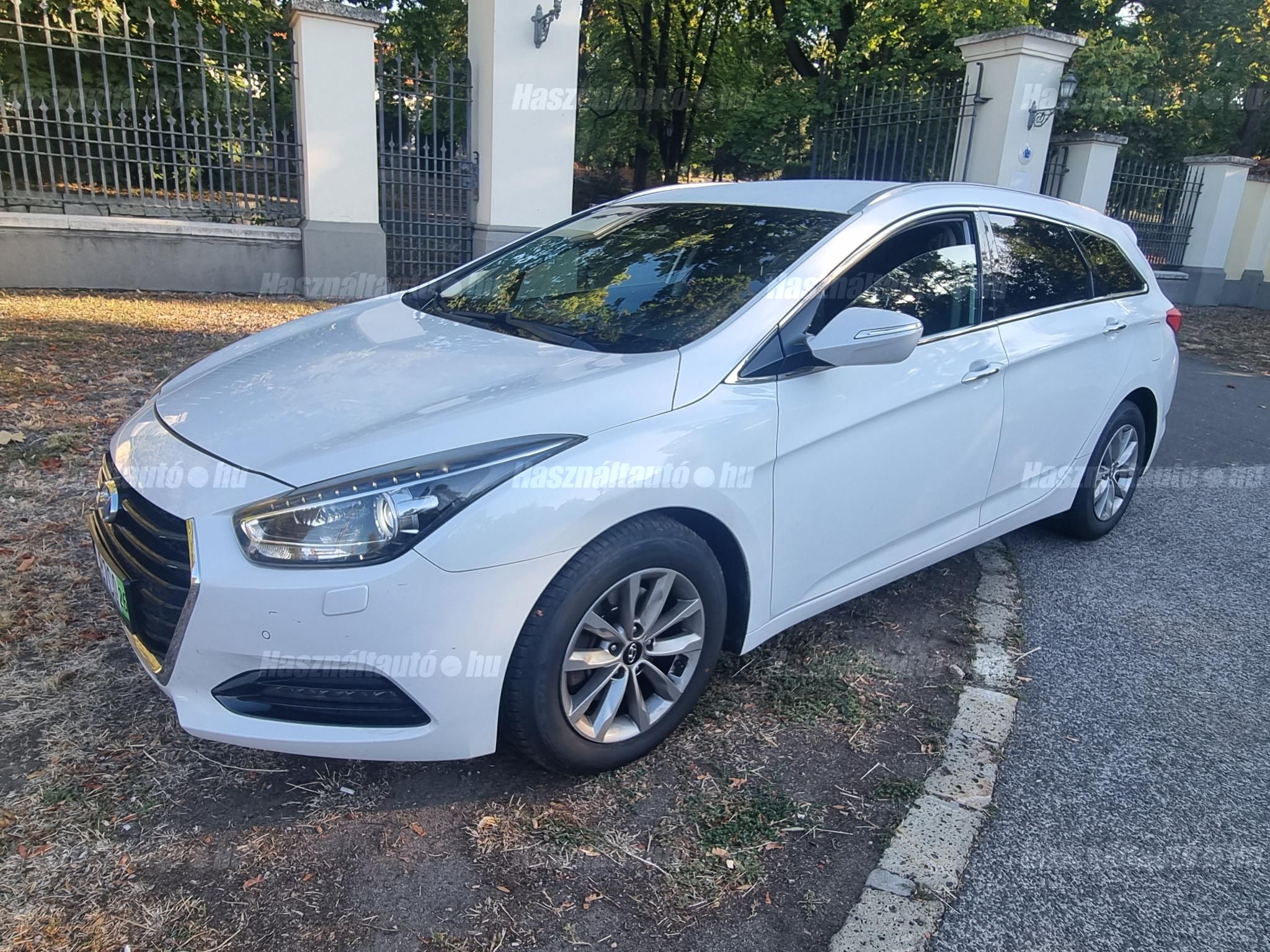 HYUNDAI I40 2018/12 - 1