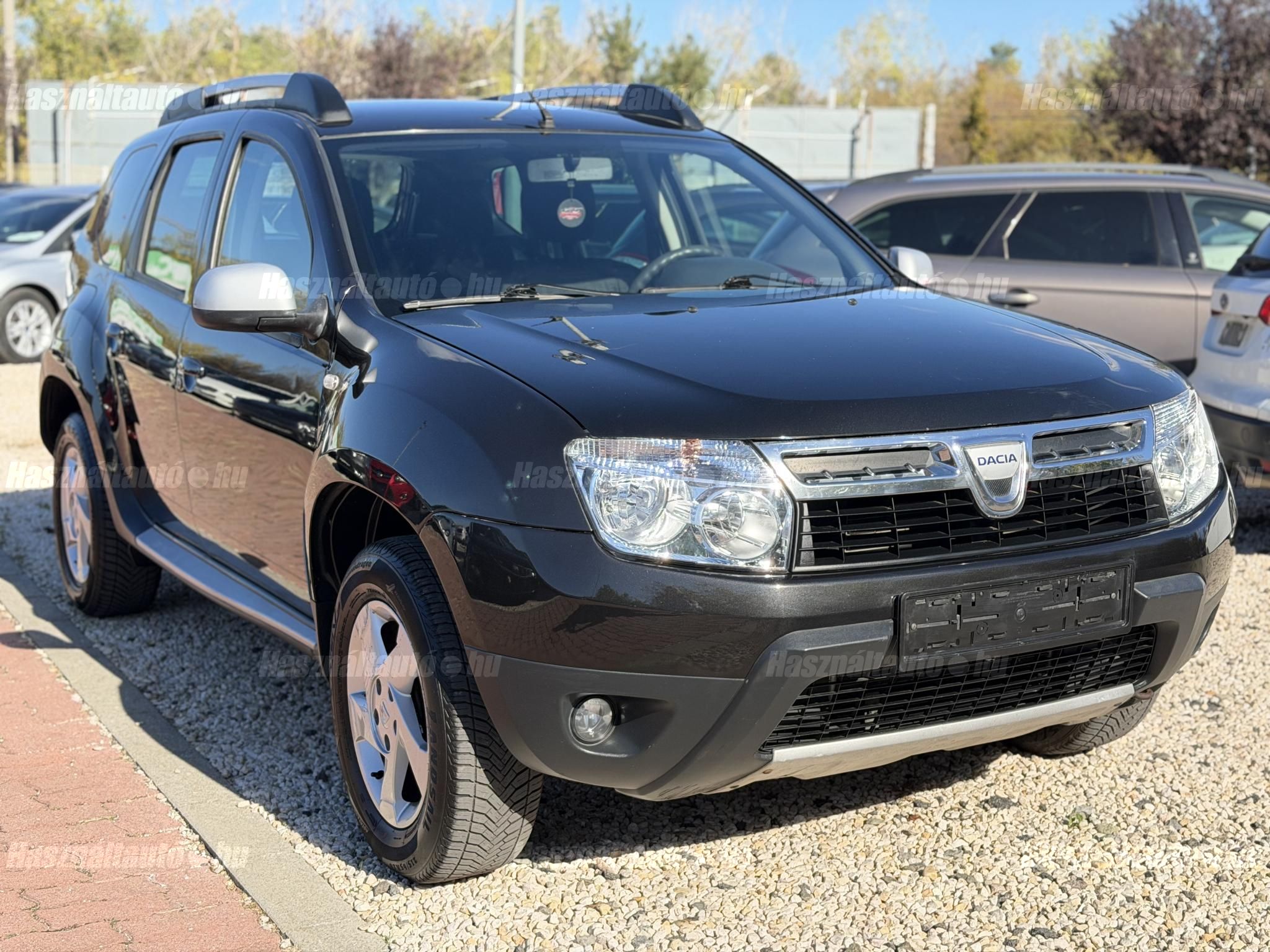 DACIA DUSTER 2010/8 - 1