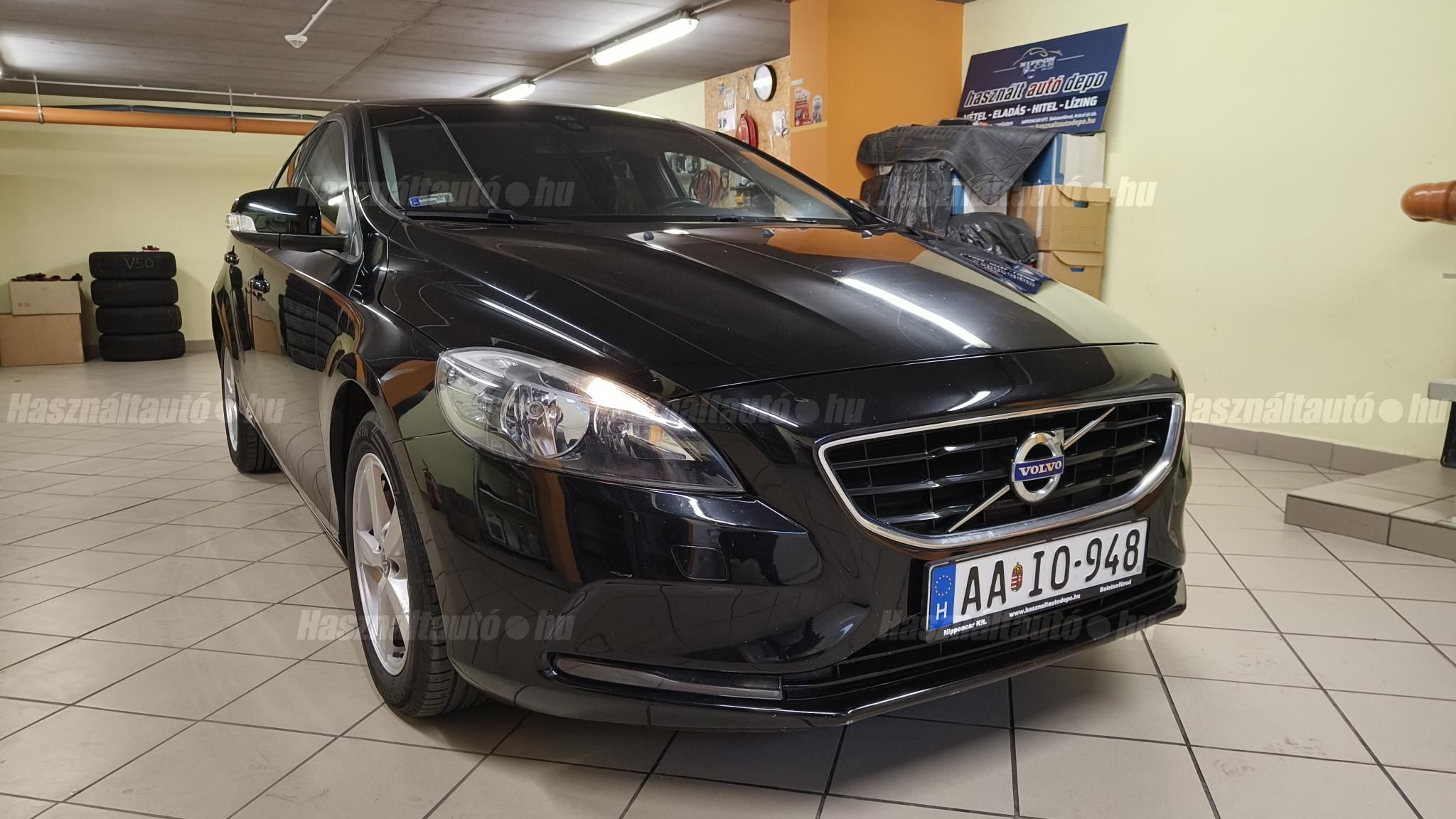 VOLVO V40 2013/3 - 1