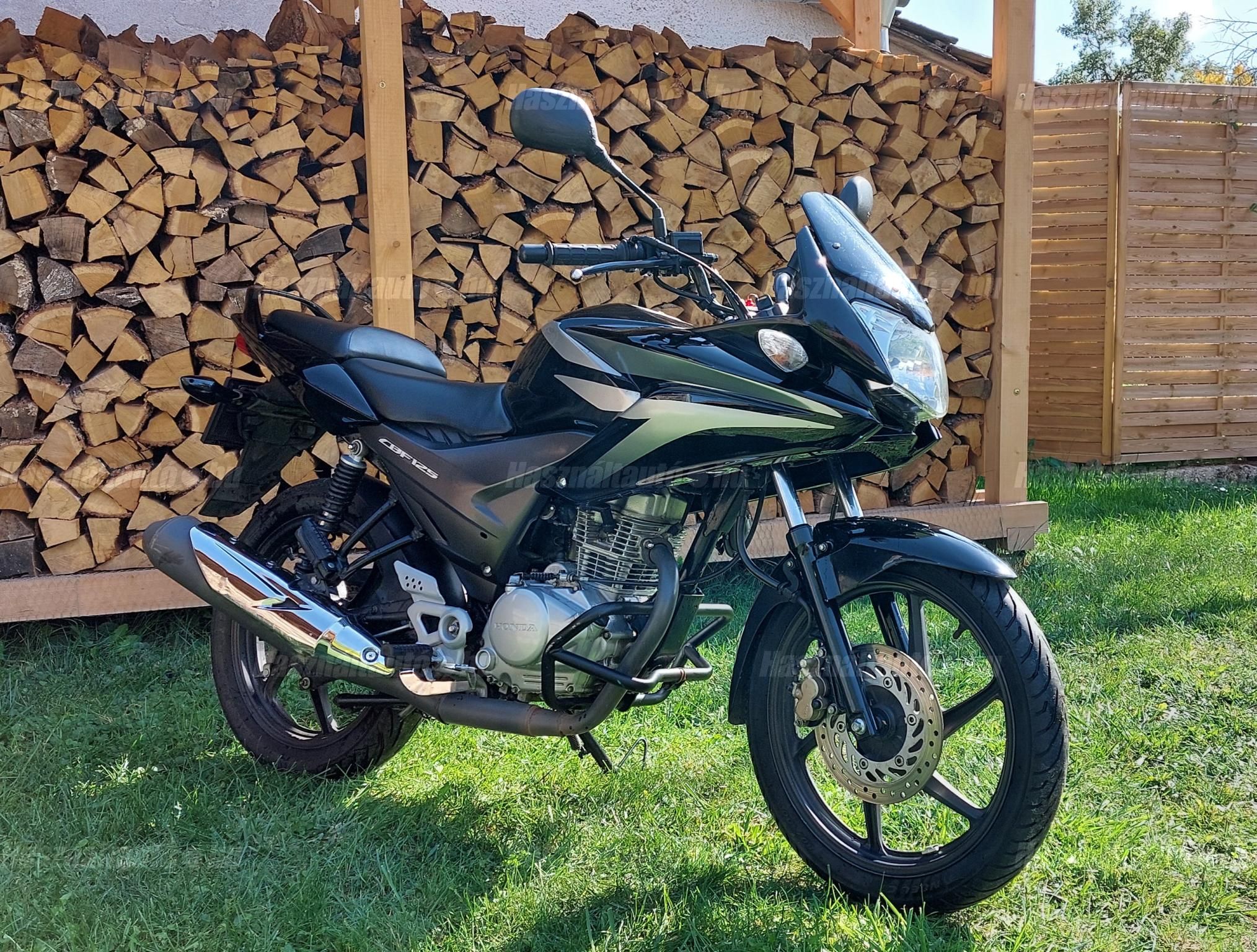 HONDA CBF 125 2009 - 1