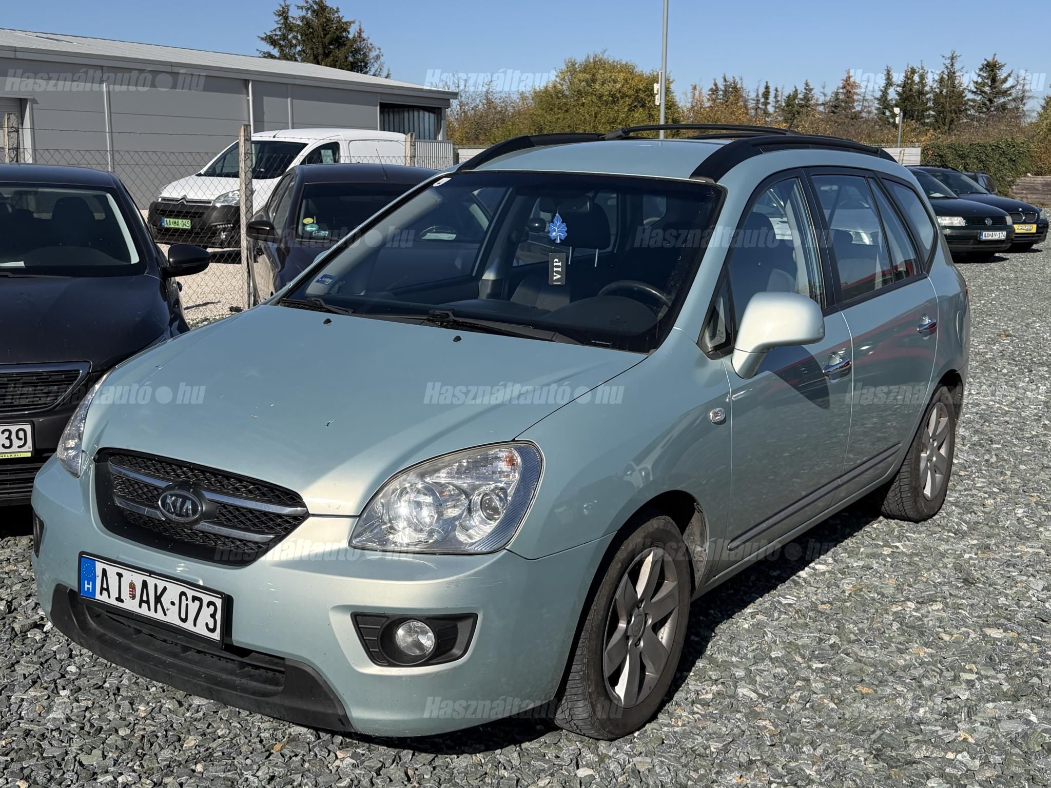 KIA CARENS 2008/3 - 1