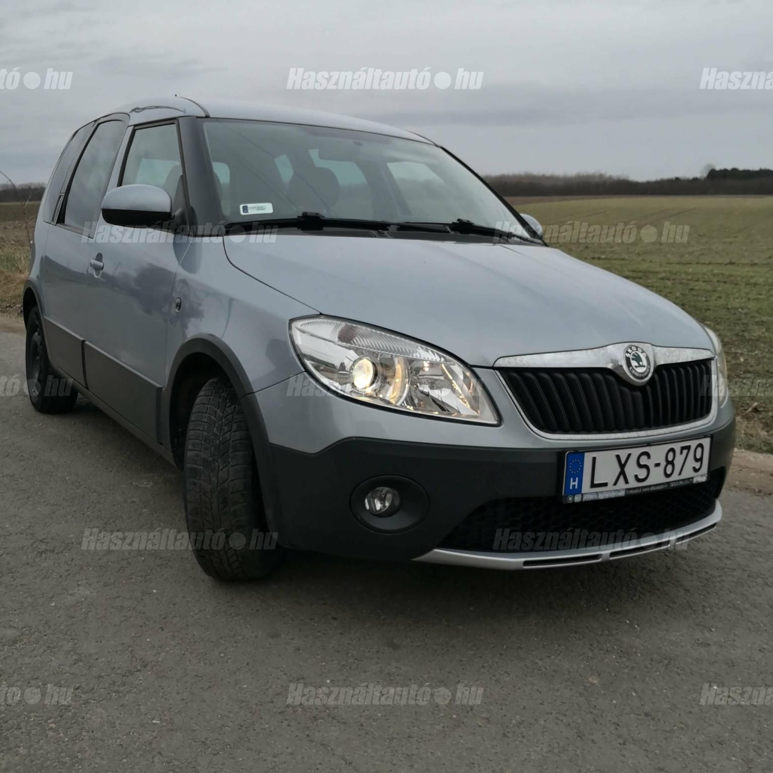 SKODA ROOMSTER 2011/8 - 1