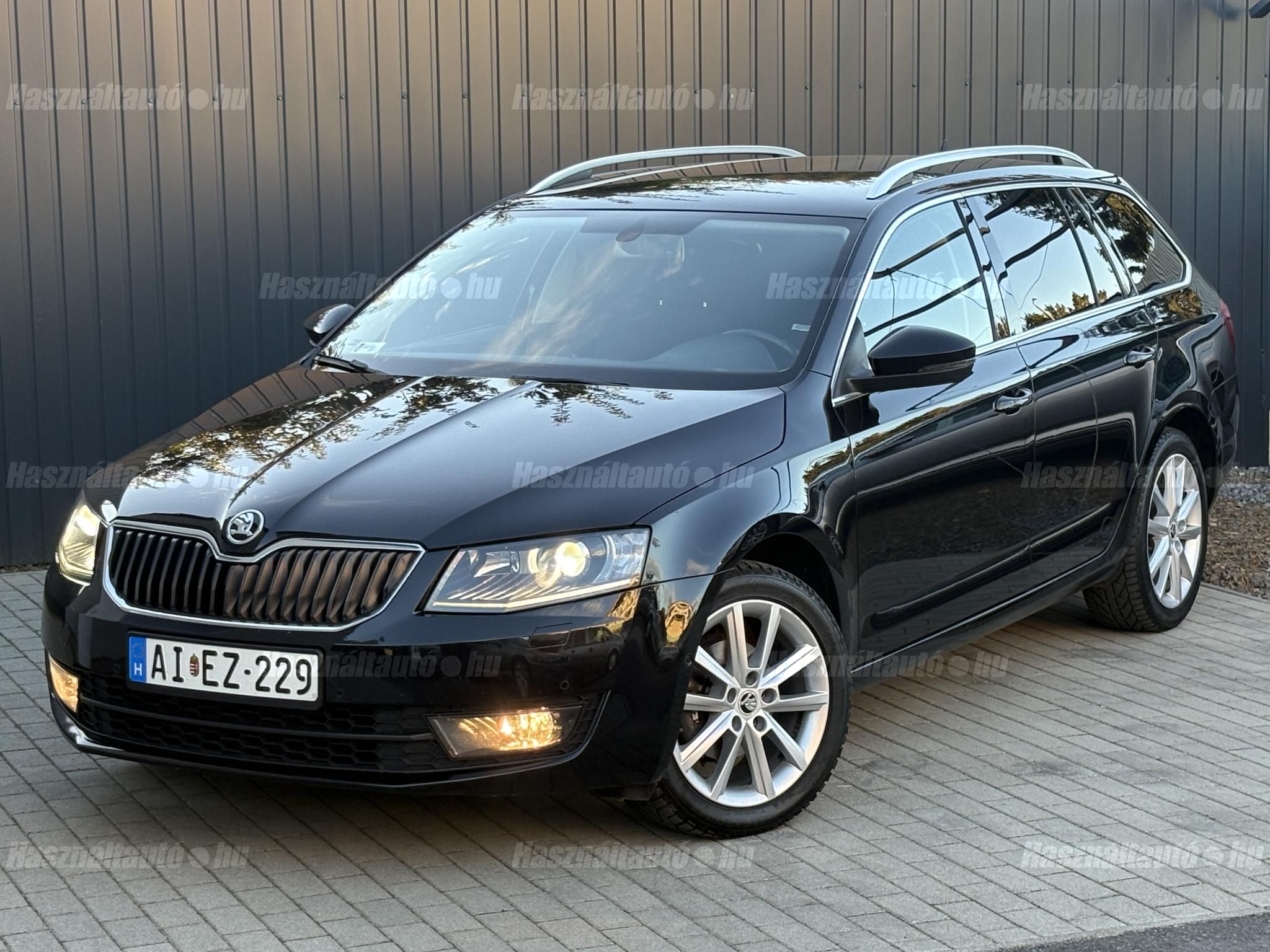 SKODA OCTAVIA 2015/8 - 1