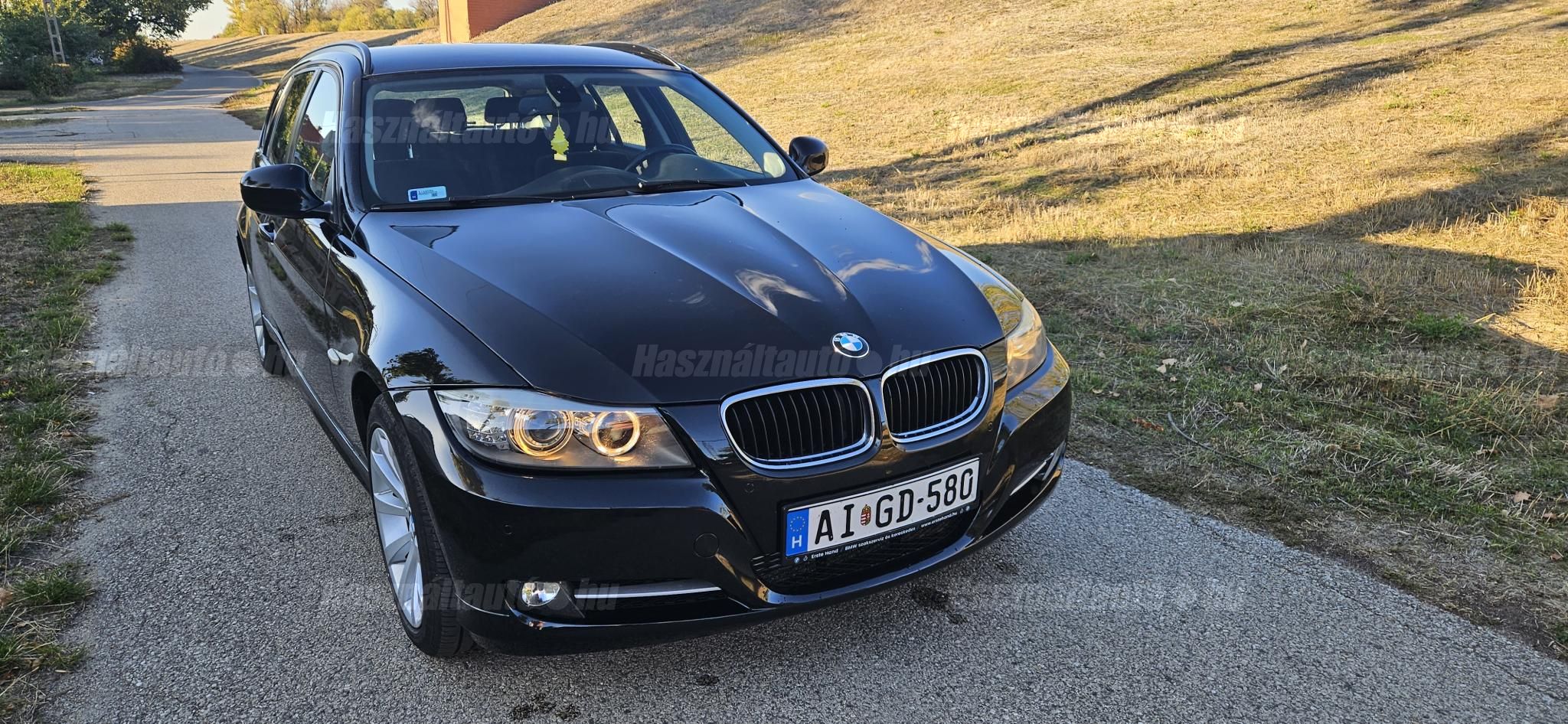 BMW 320 2012/8 - 1