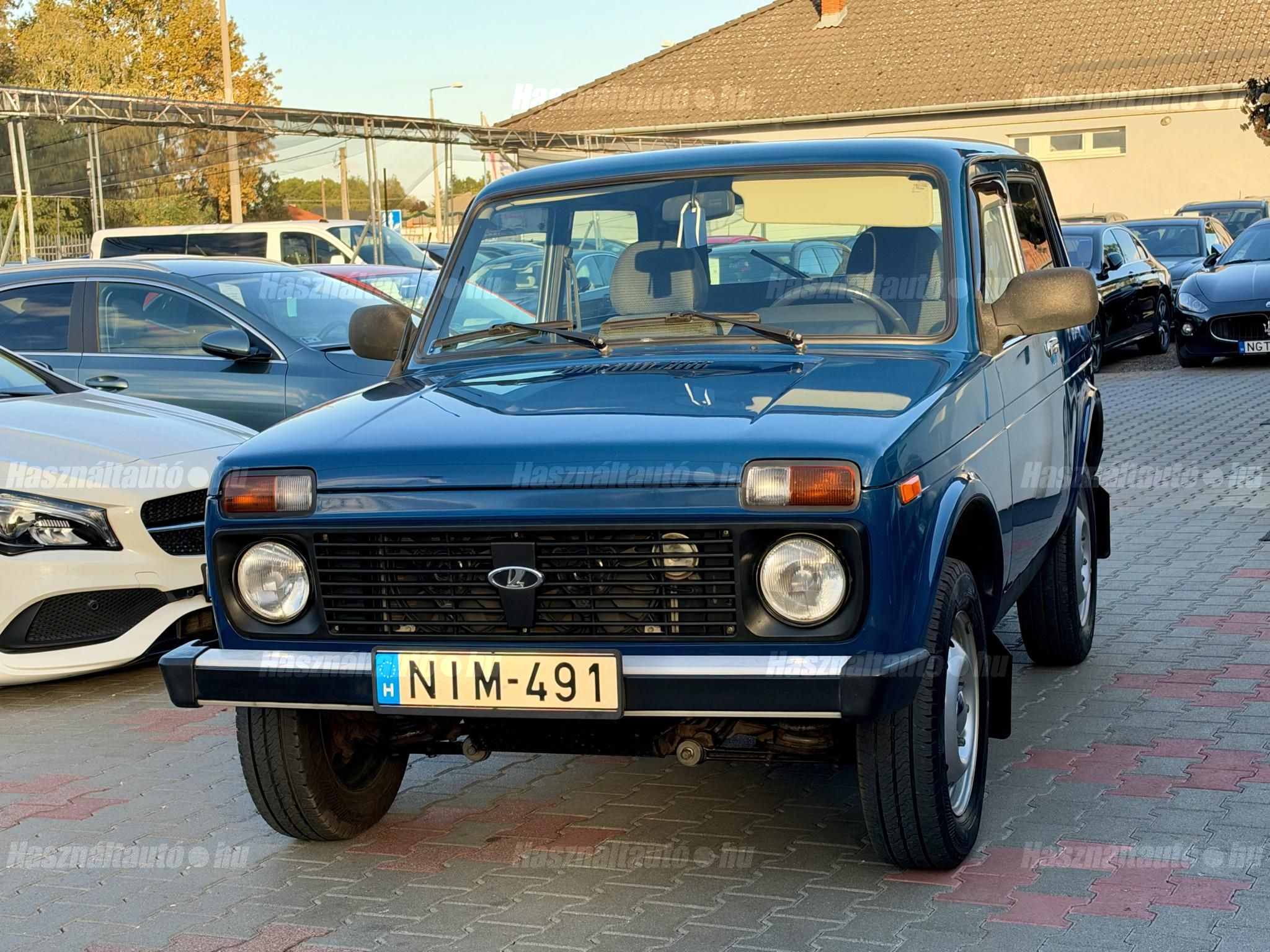 LADA NIVA 2015/6 - 1