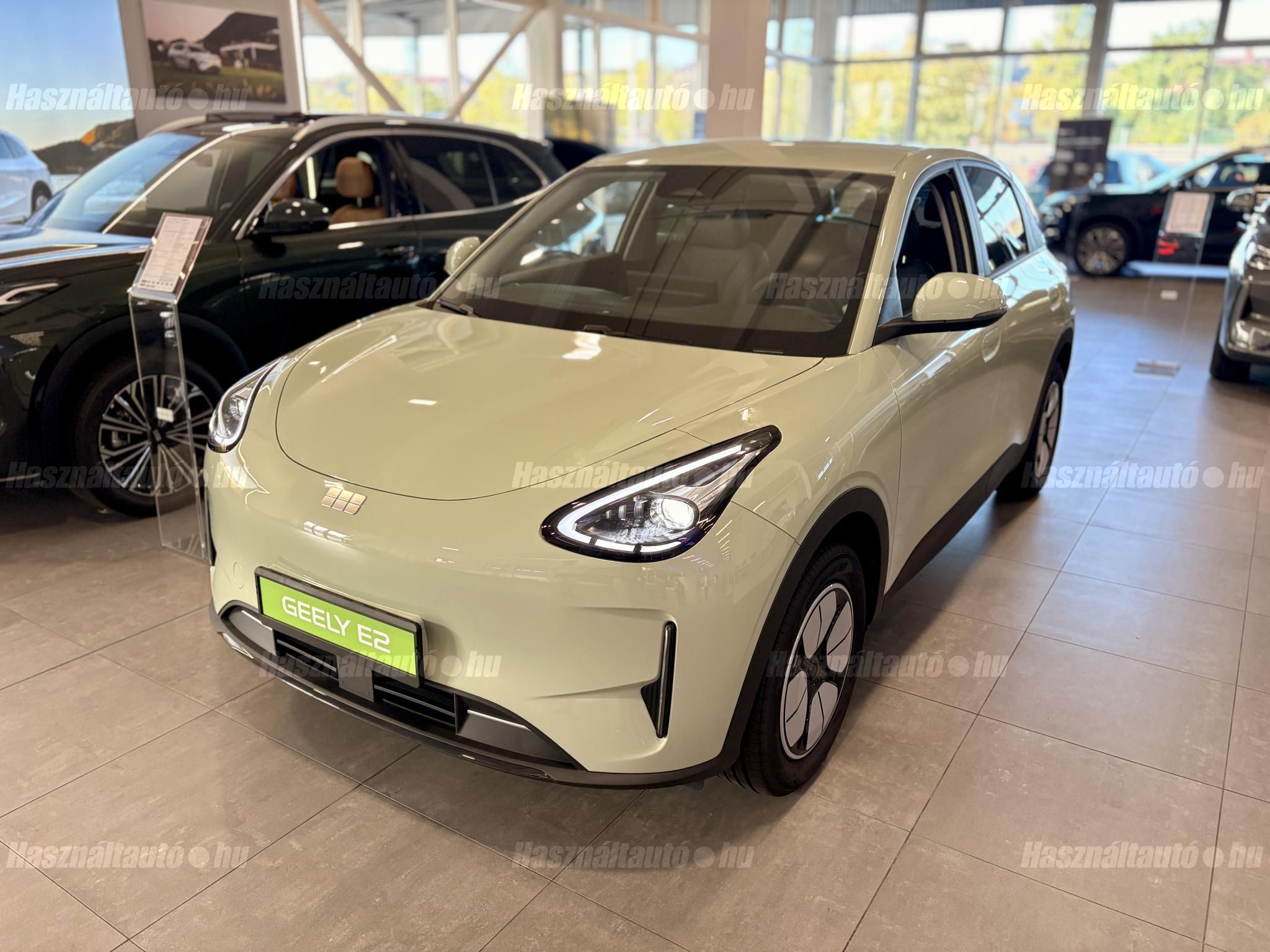 GEELY E2 2026 - 1
