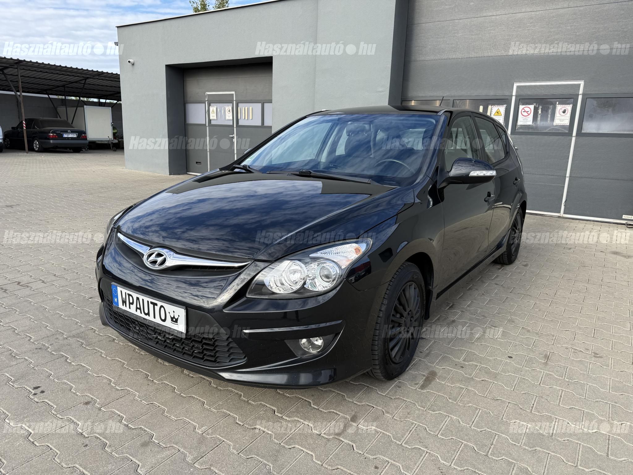 HYUNDAI I30 2011/5 - 1