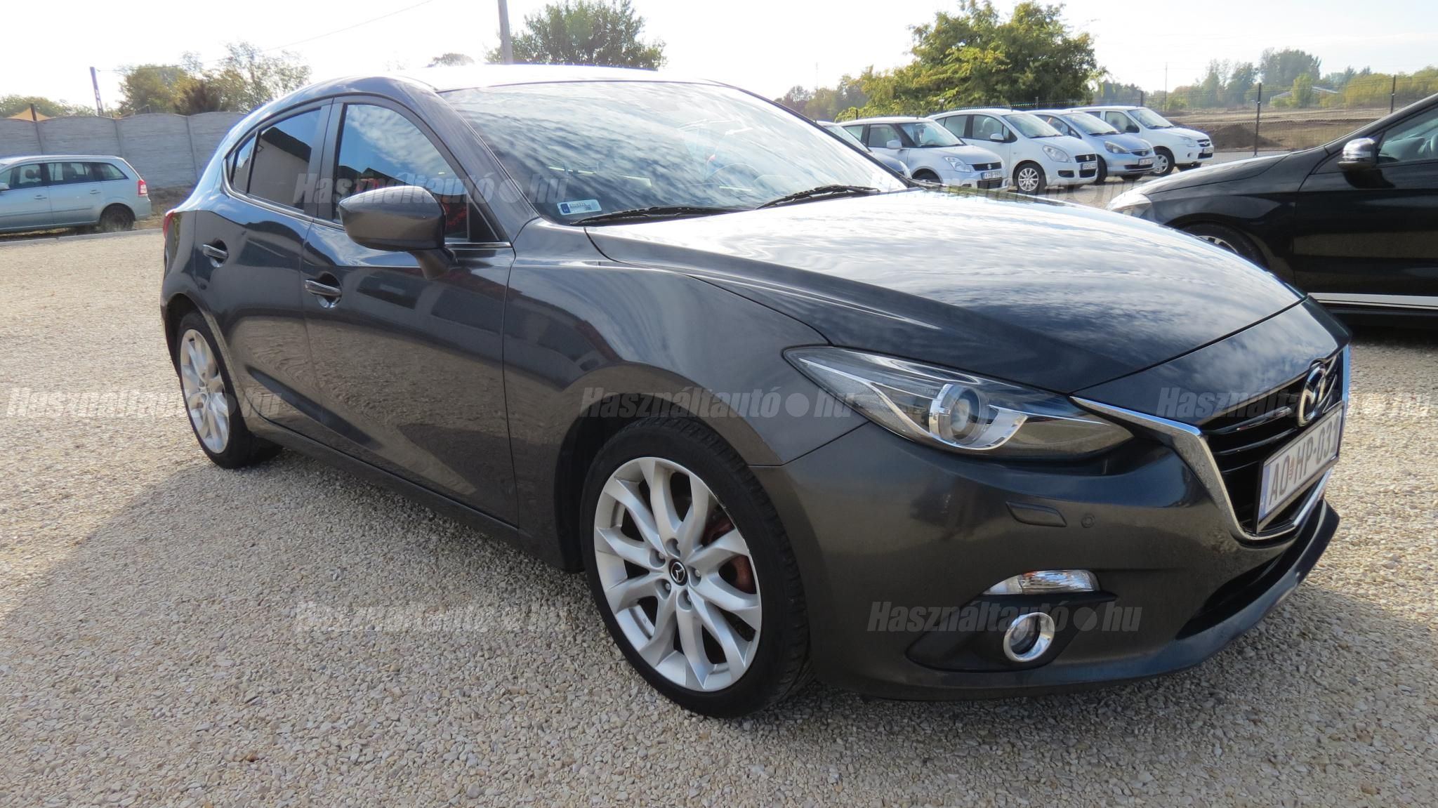 MAZDA 3 2016/12 - 1
