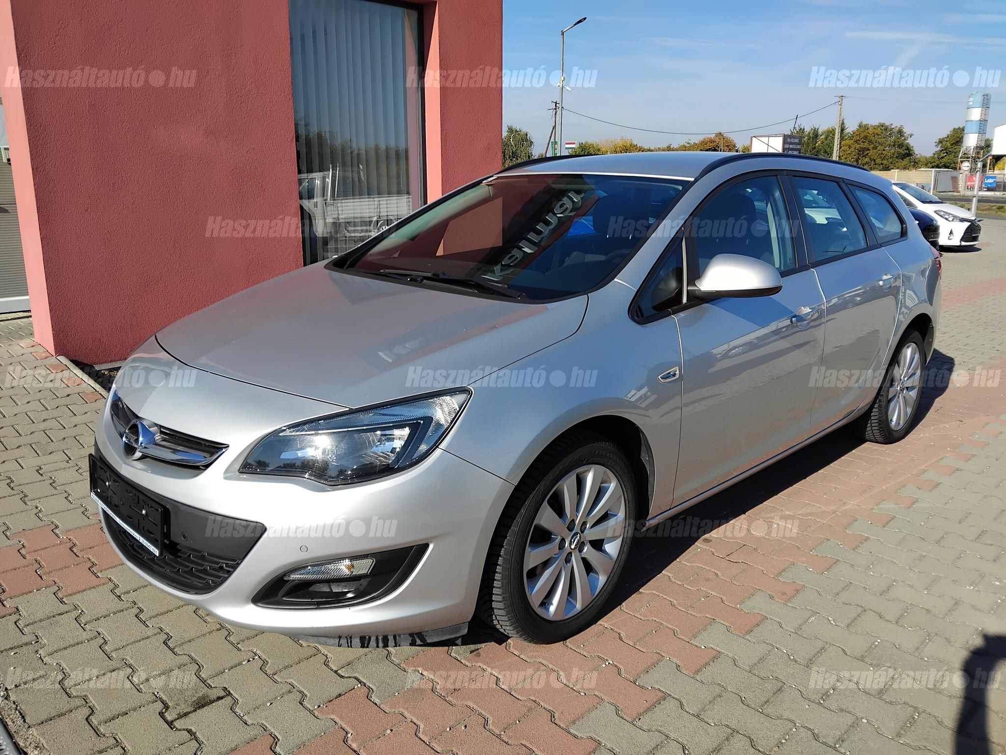 OPEL ASTRA J 2013/9 - 1