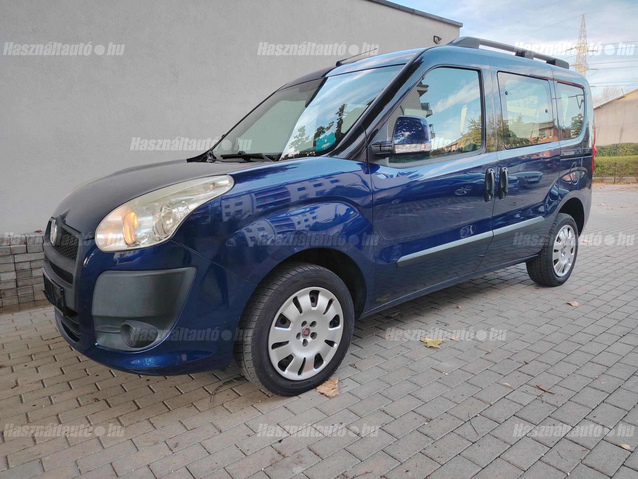 FIAT DOBLO 2010/2 - 1