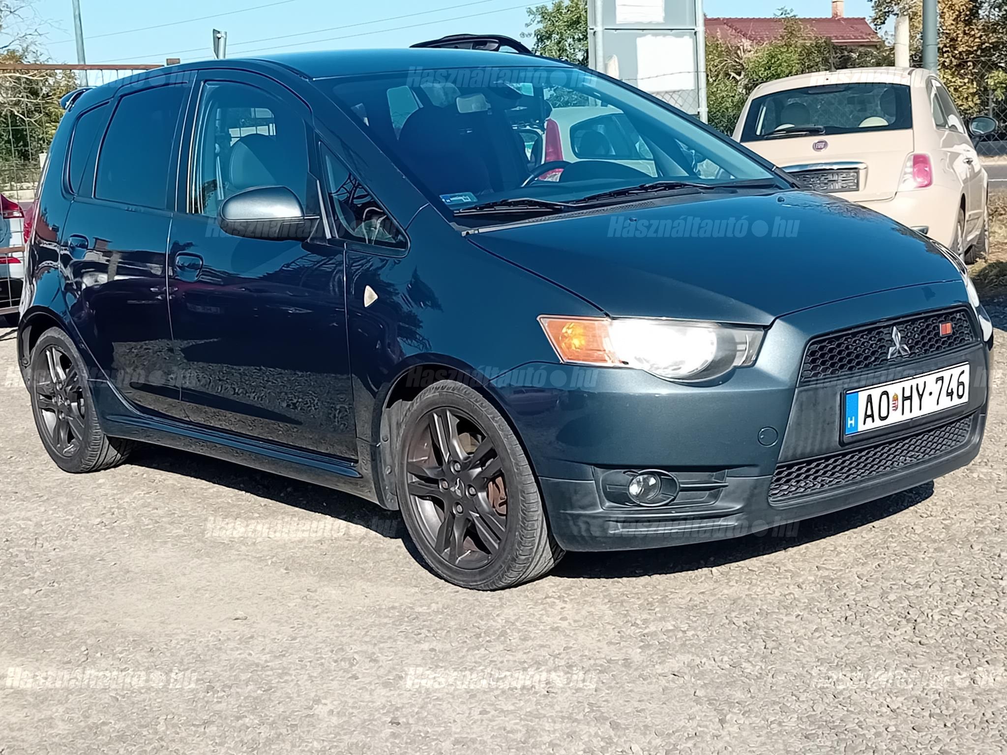 MITSUBISHI COLT 2009/3 - 1