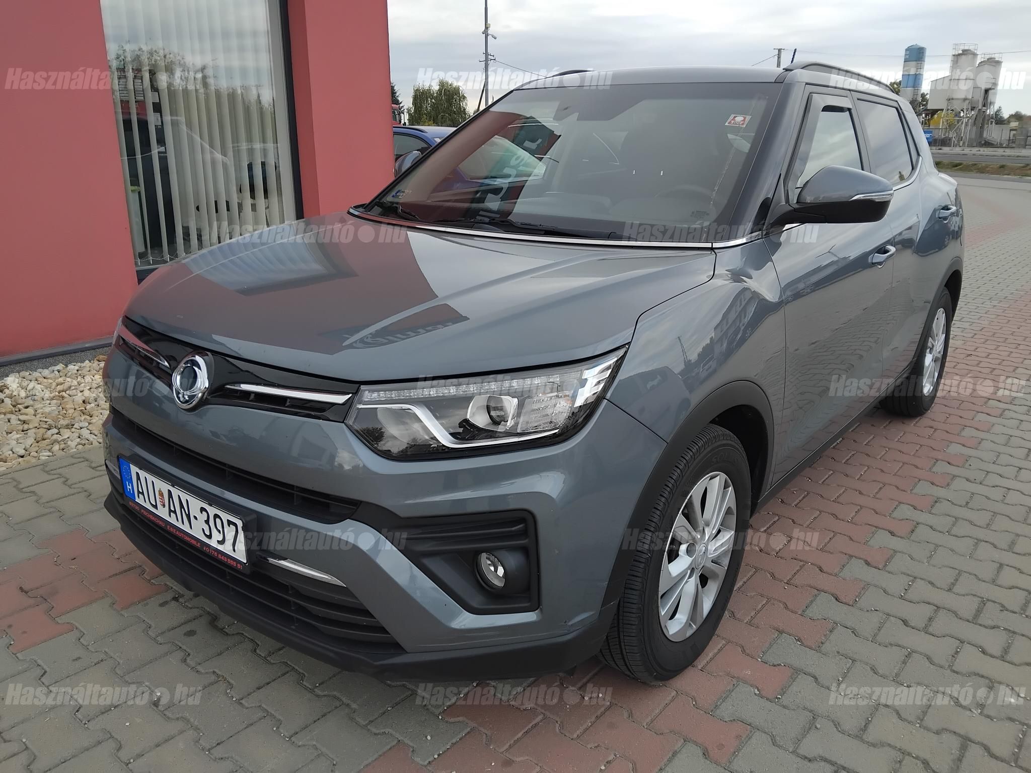 SSANGYONG TIVOLI 2019/10 - 1