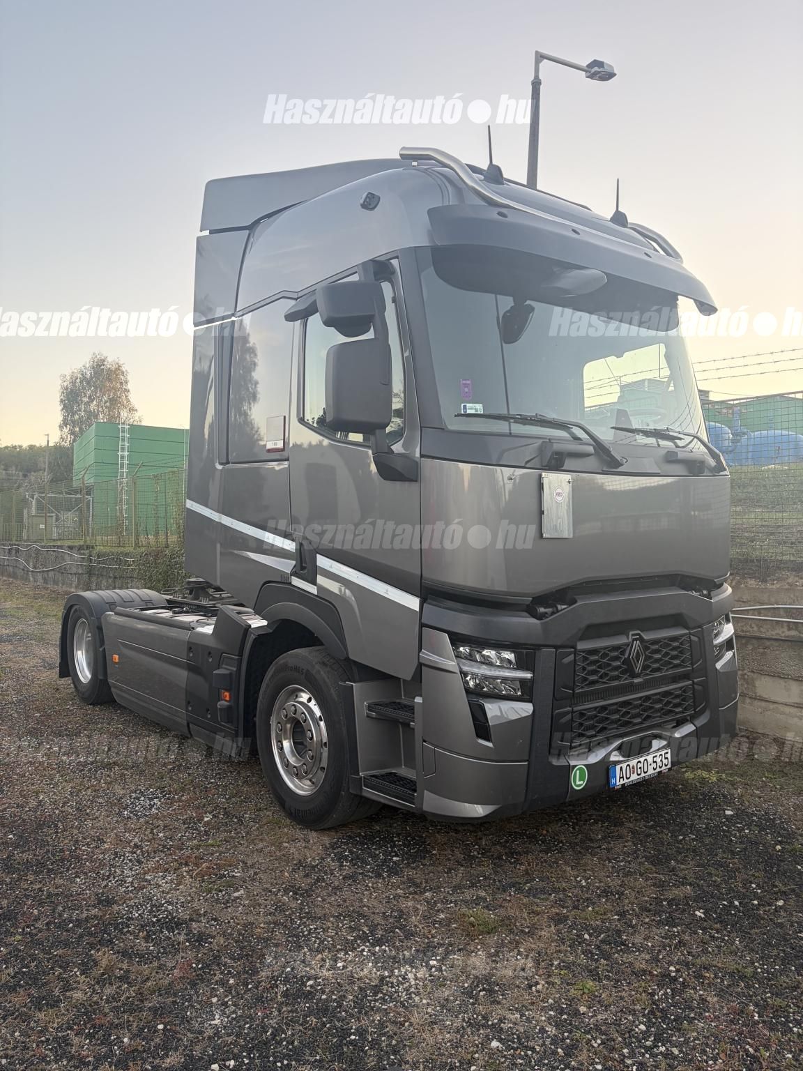 RENAULT 2025/10 - 1