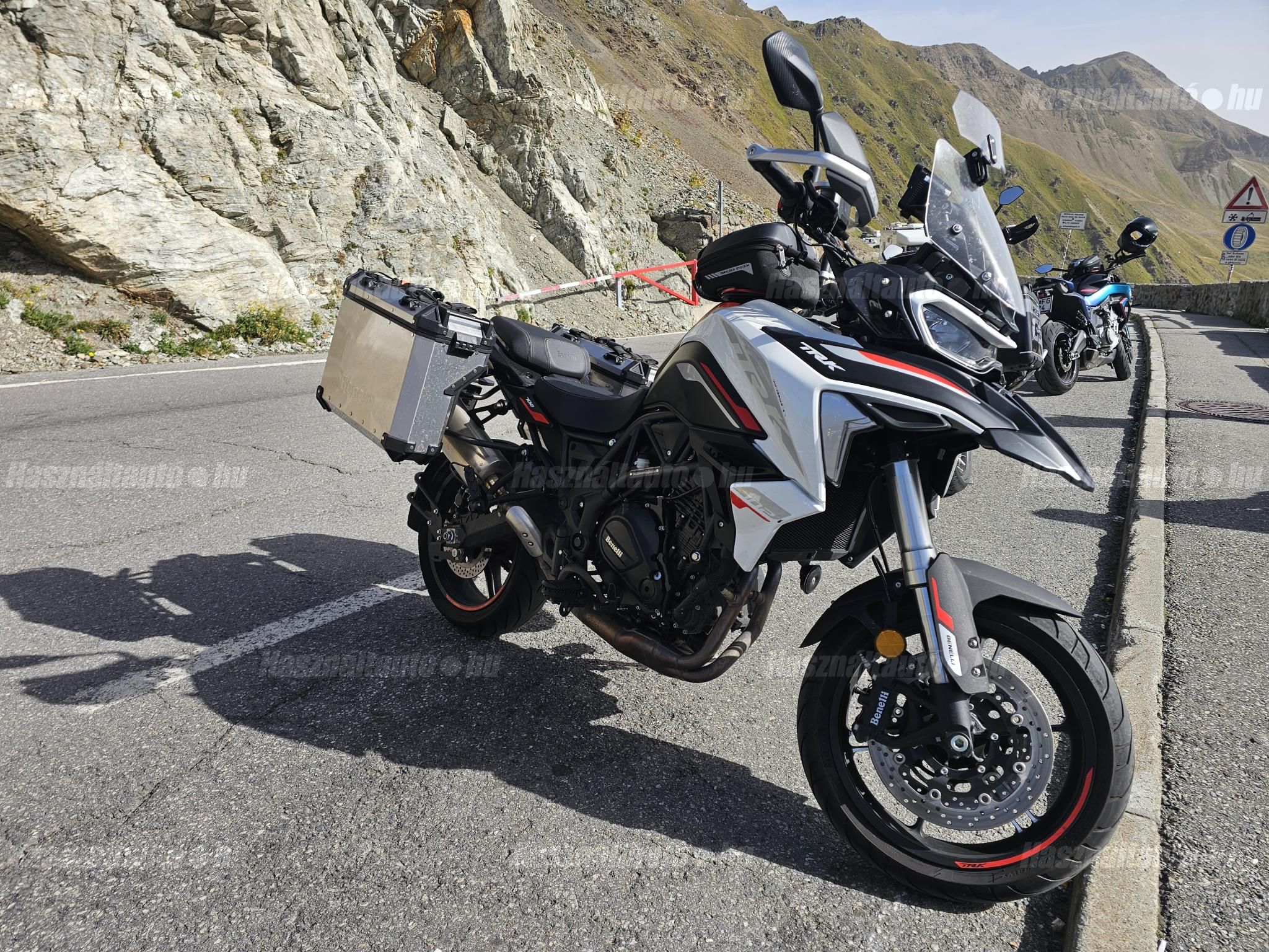 BENELLI TRK 702 2023/11 - 1