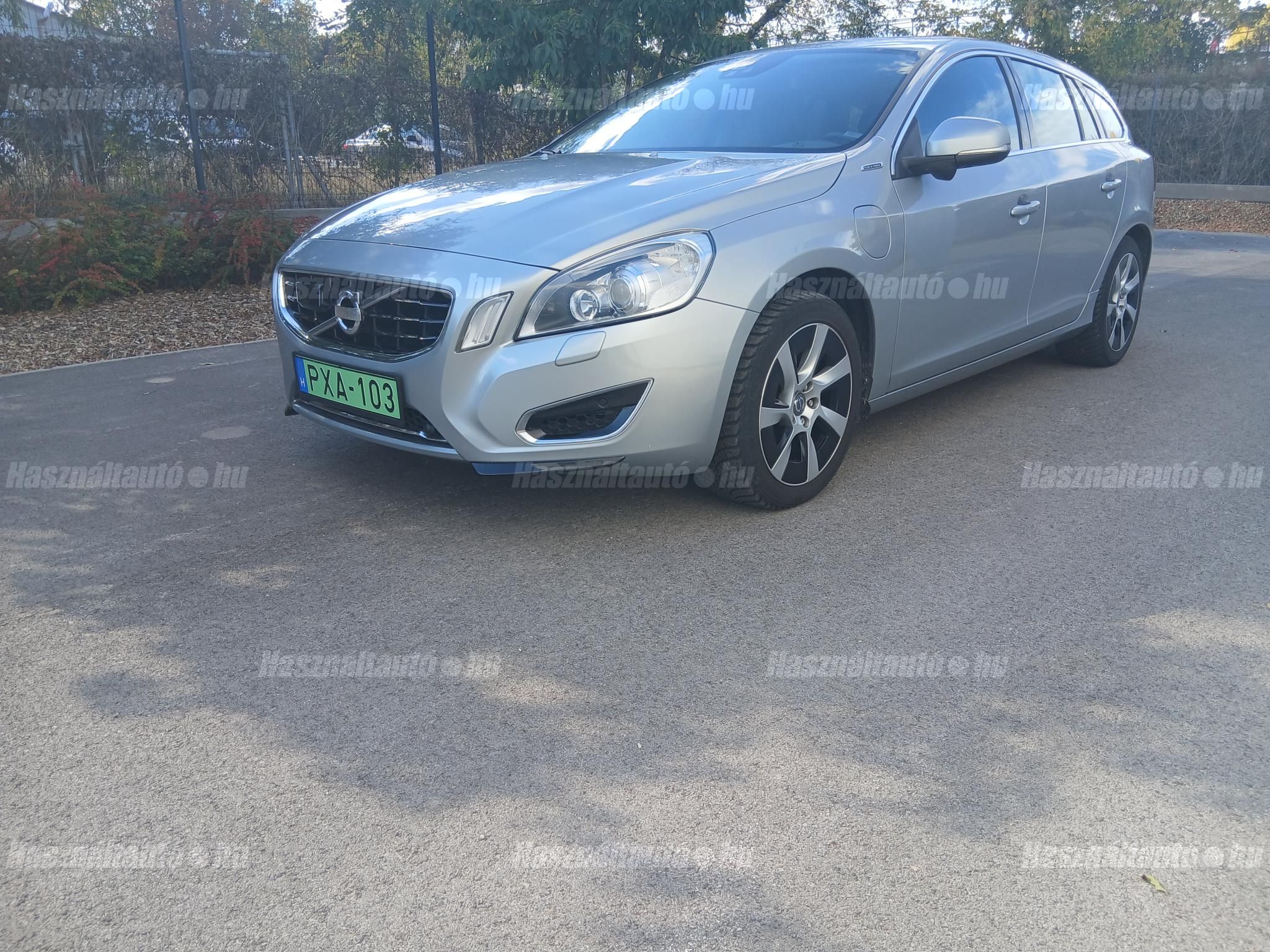 VOLVO V60 2013/3 - 1