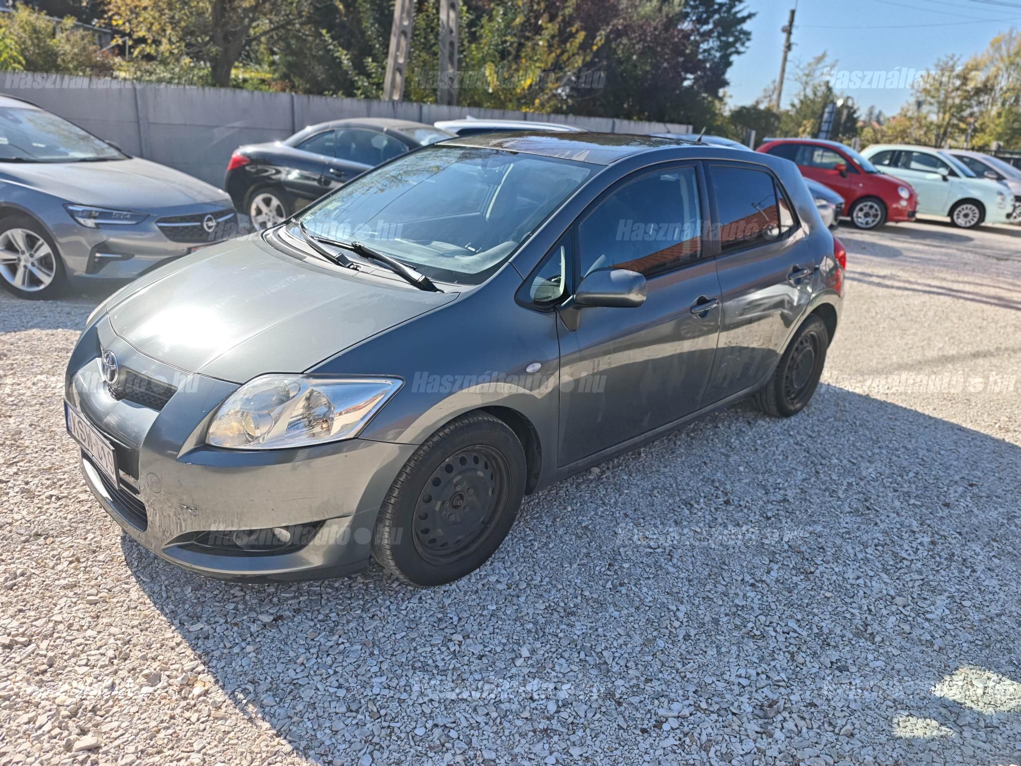 TOYOTA AURIS 2007 - 1