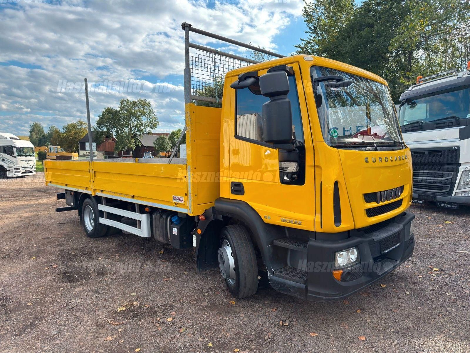 IVECO 2011/10 - 1