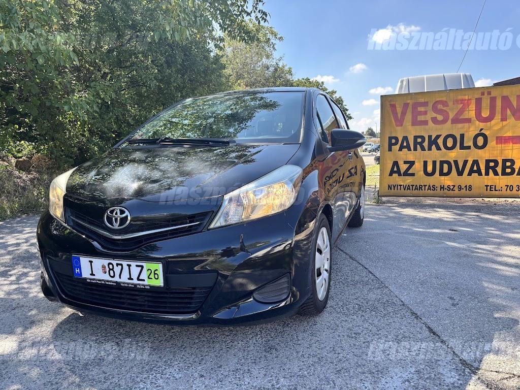 TOYOTA YARIS 2014/6 - 1