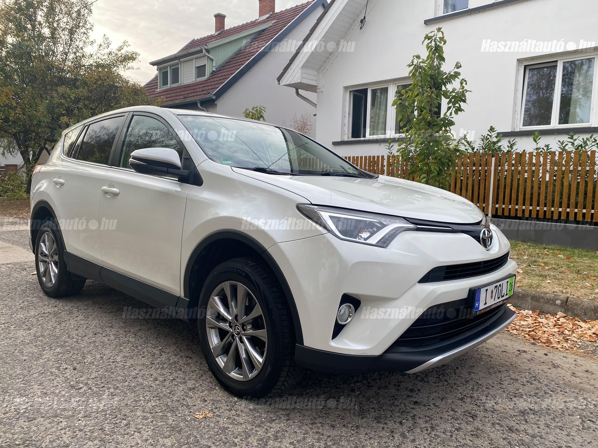 TOYOTA RAV 4 2016/1 - 1
