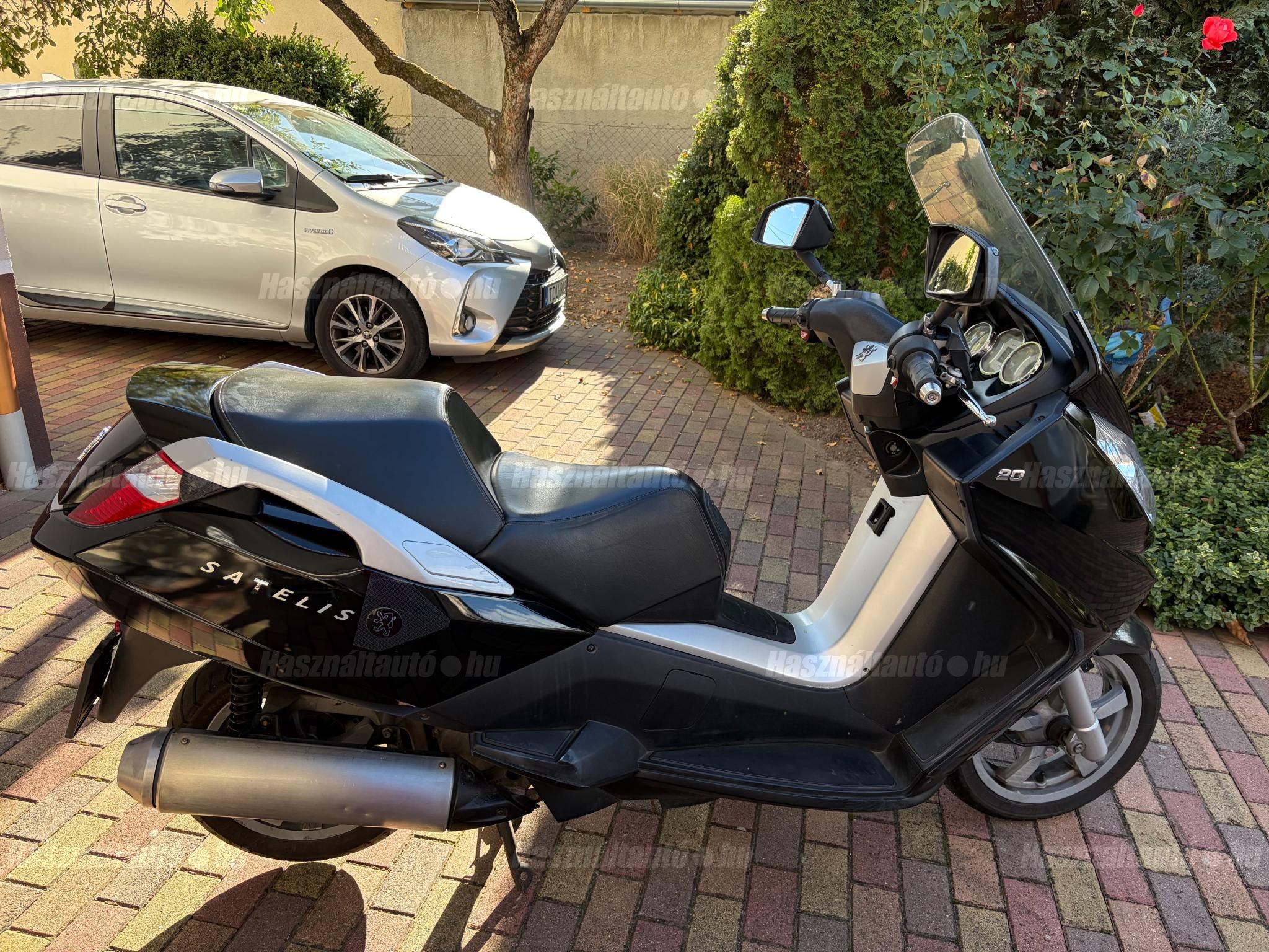 PEUGEOT SATELIS 125 2006 - 1