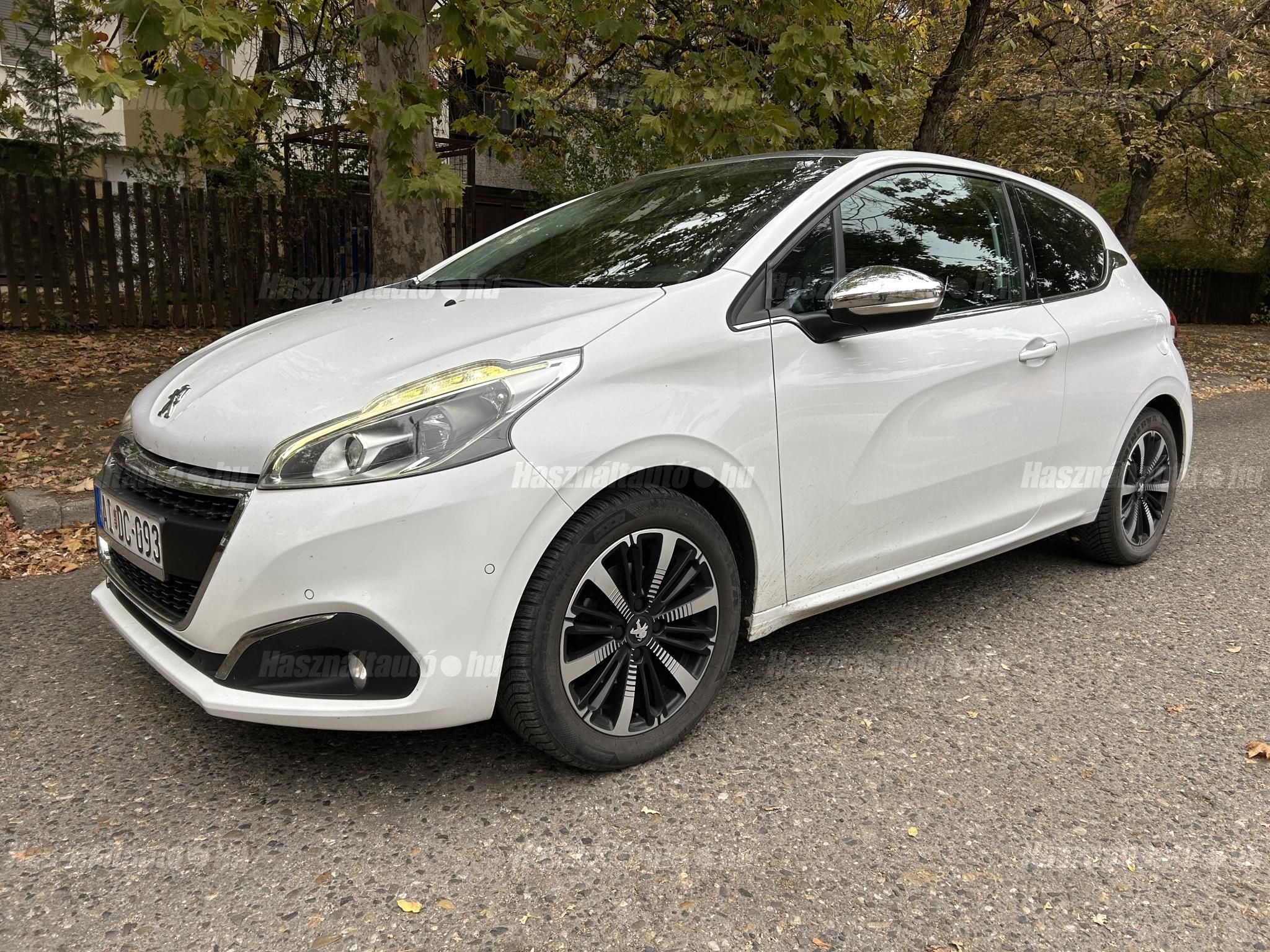 PEUGEOT 208 2016/7 - 1