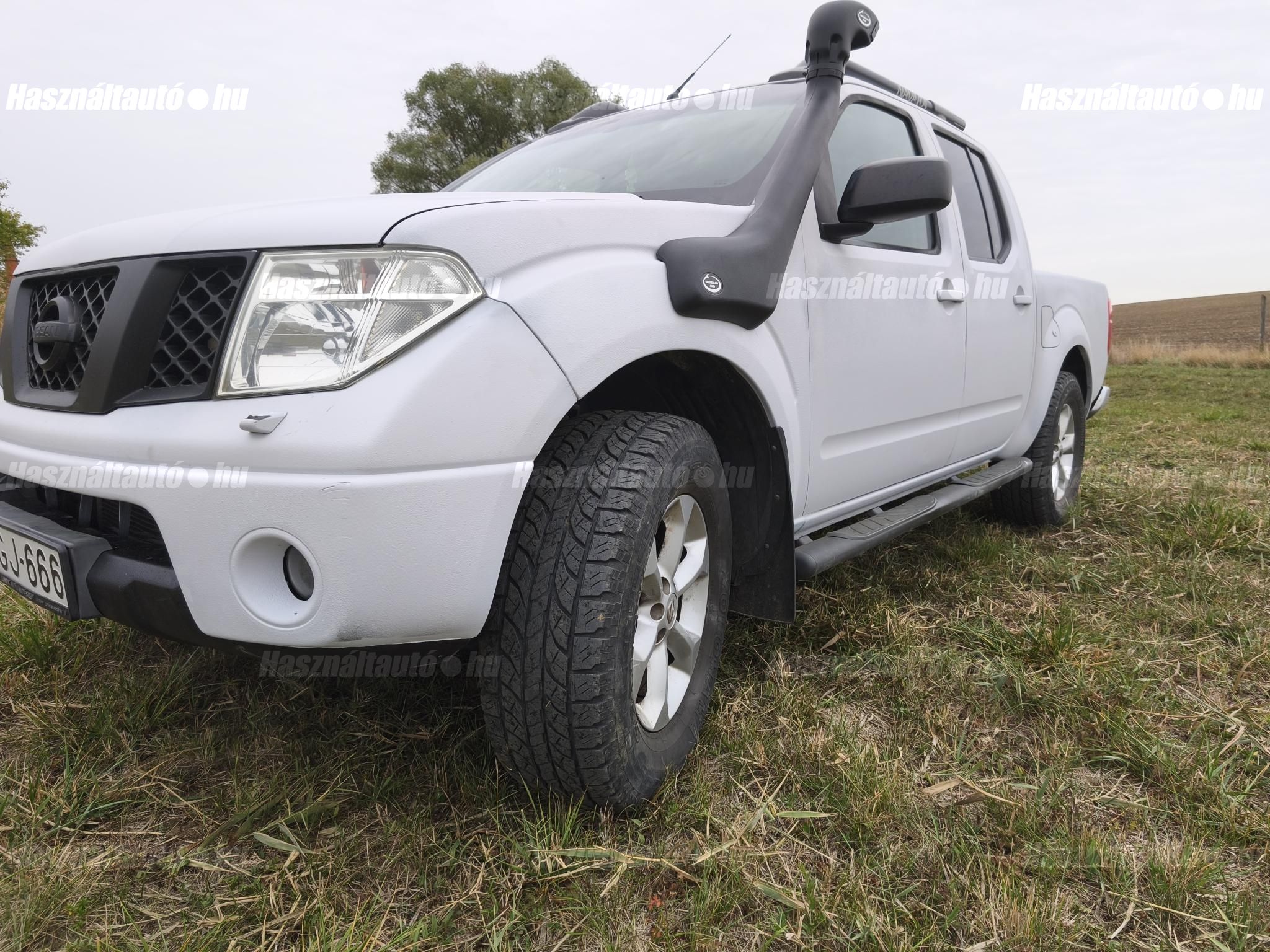 NISSAN NAVARA 2006/4 - 1