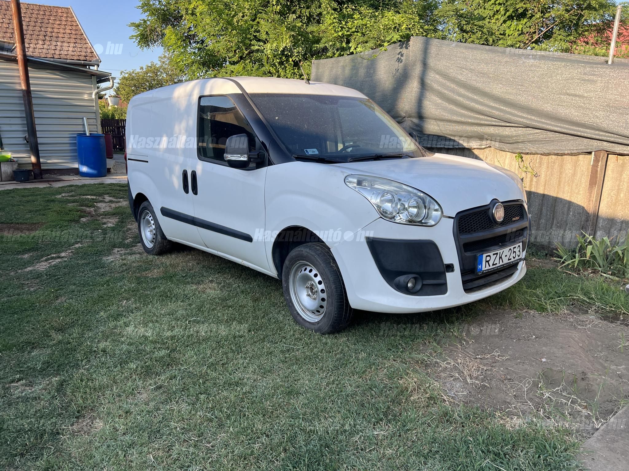 FIAT DOBLO 2010 - 1