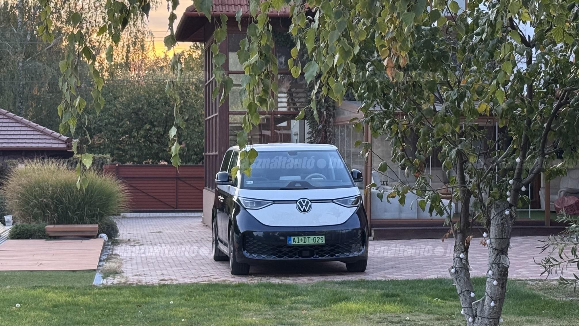 VOLKSWAGEN ID. BUZZ 2023/12 - 1
