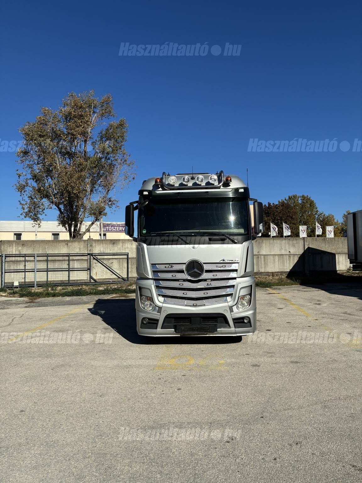 MERCEDES-BENZ 2012/12 - 1