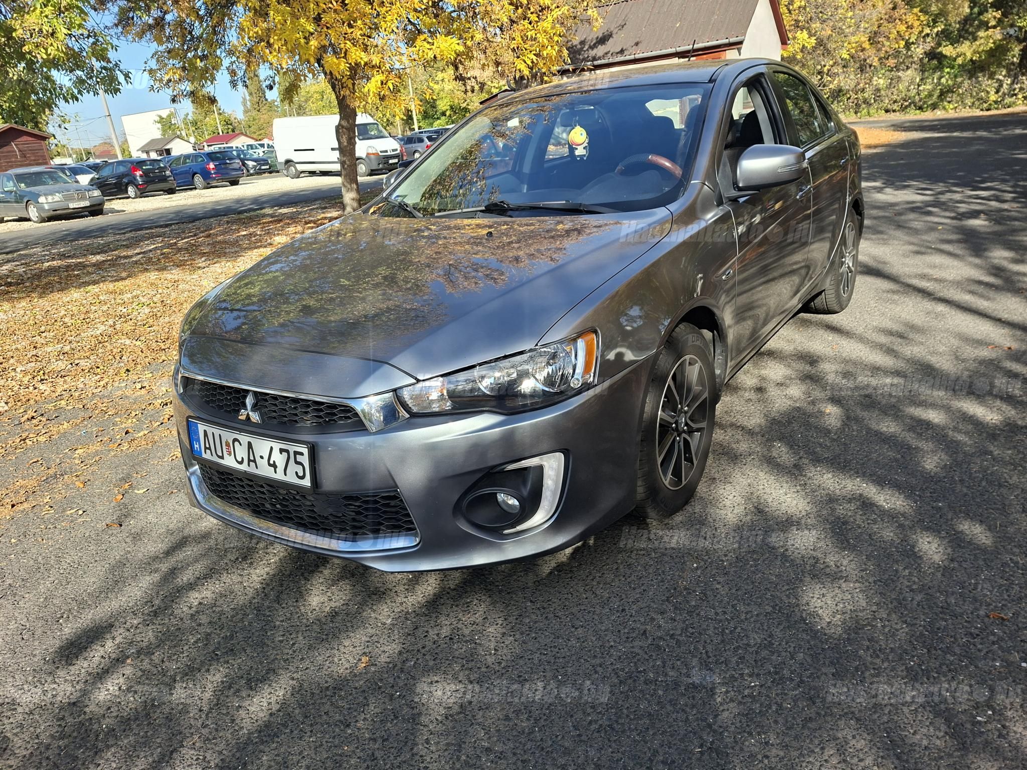 MITSUBISHI LANCER 2018/6 - 1