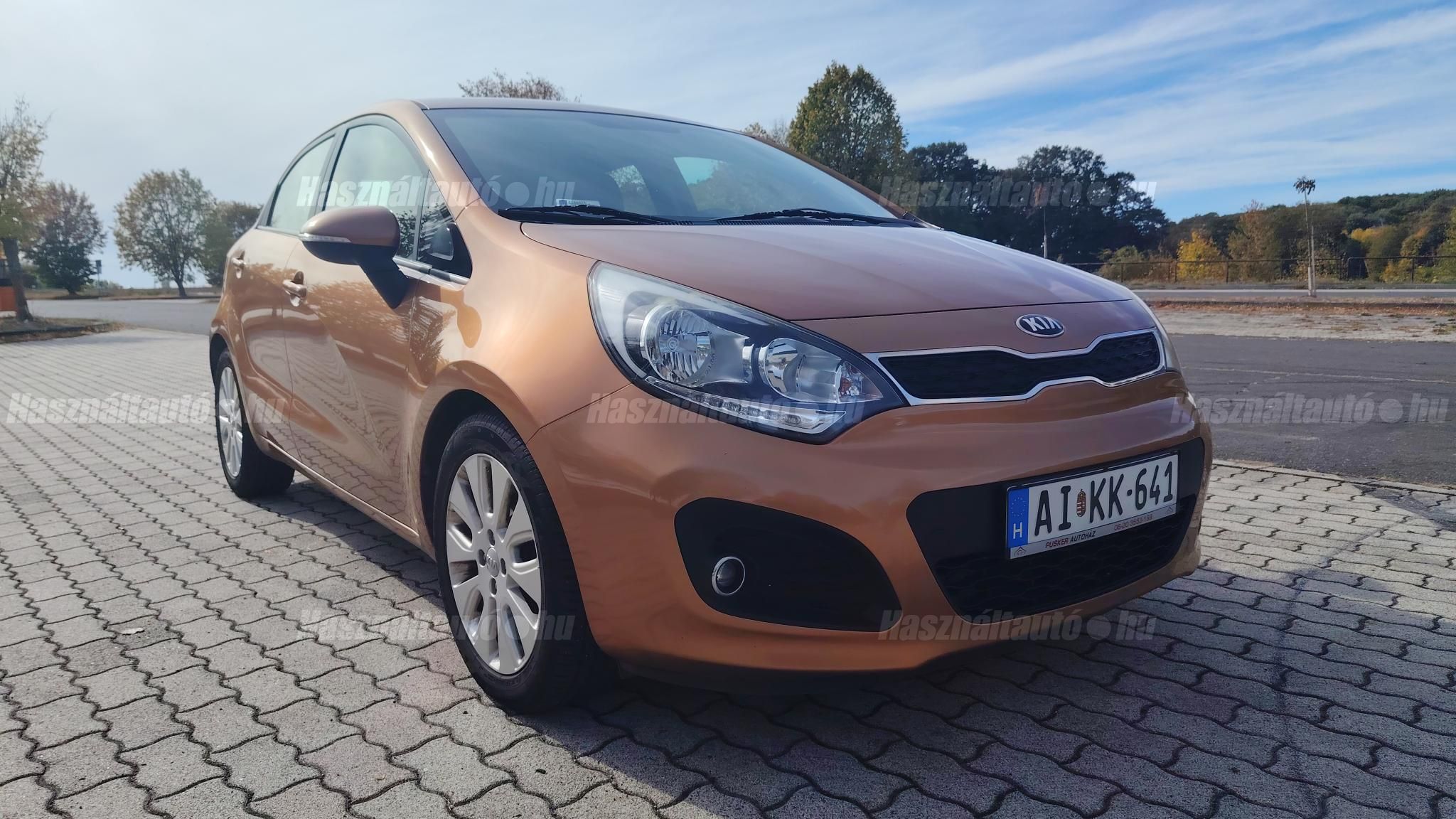 KIA RIO 2012/10 - 1