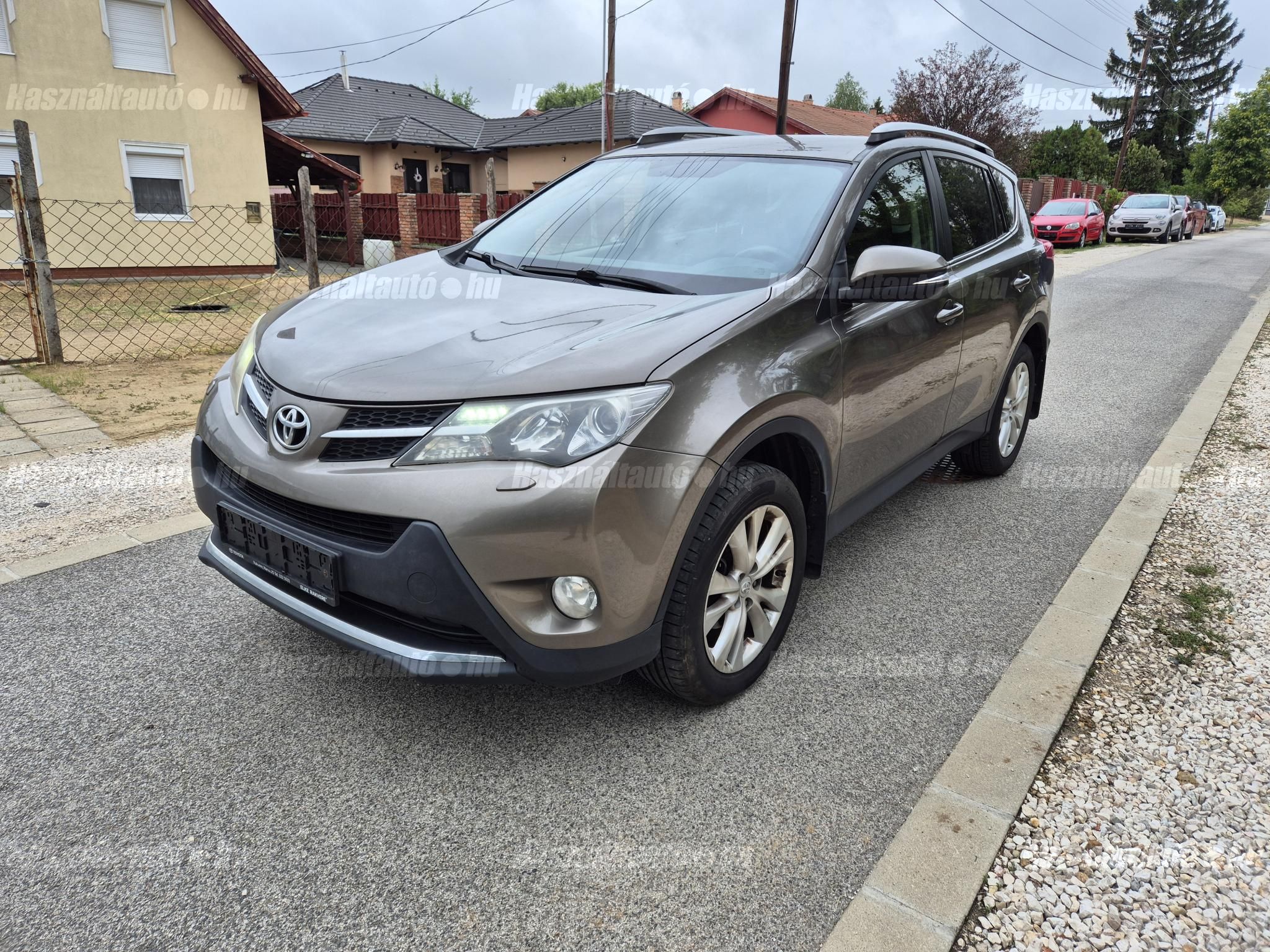 TOYOTA RAV 4 2013/5 - 1