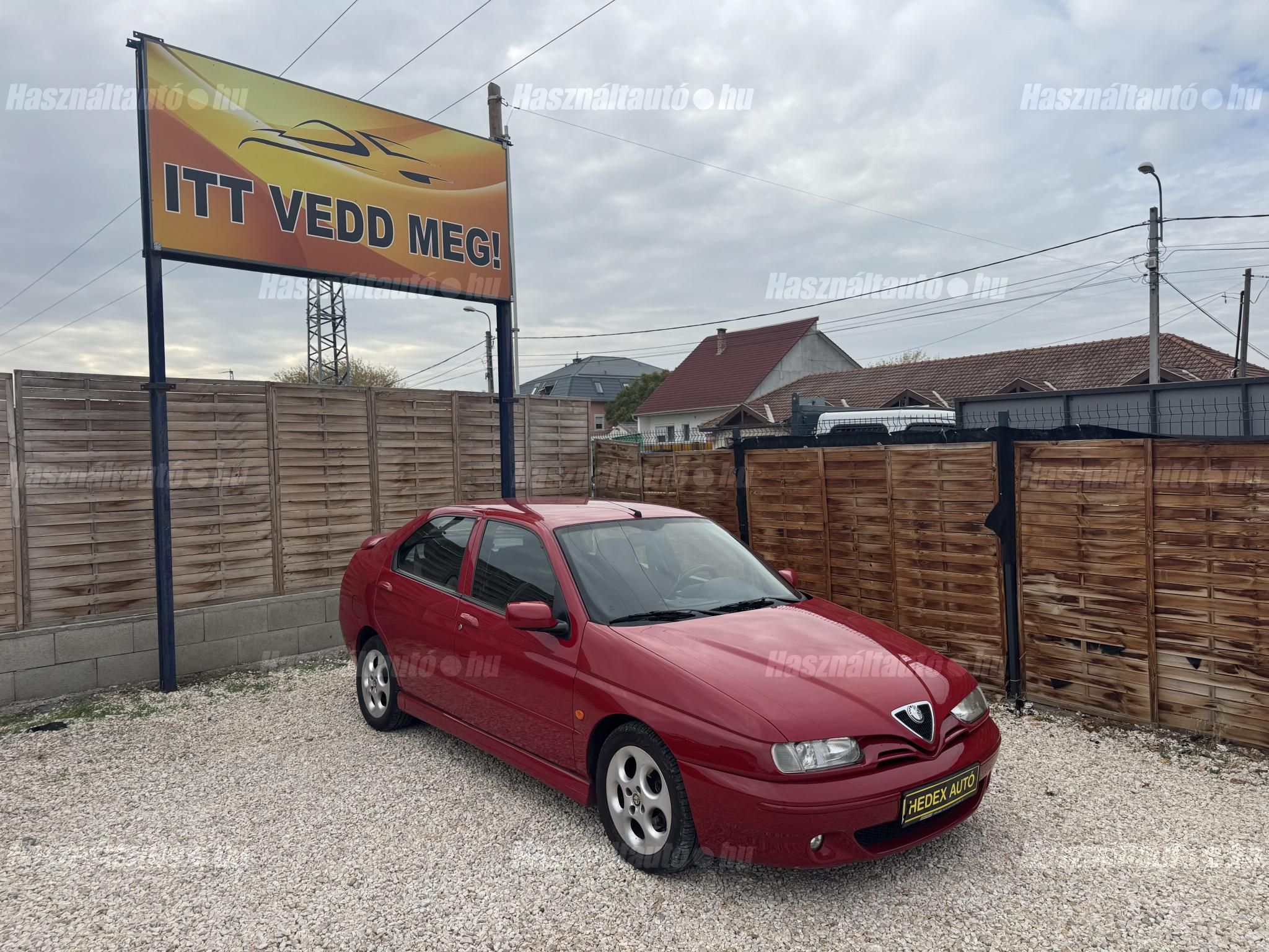 ALFA ROMEO 146 2000/3 - 1