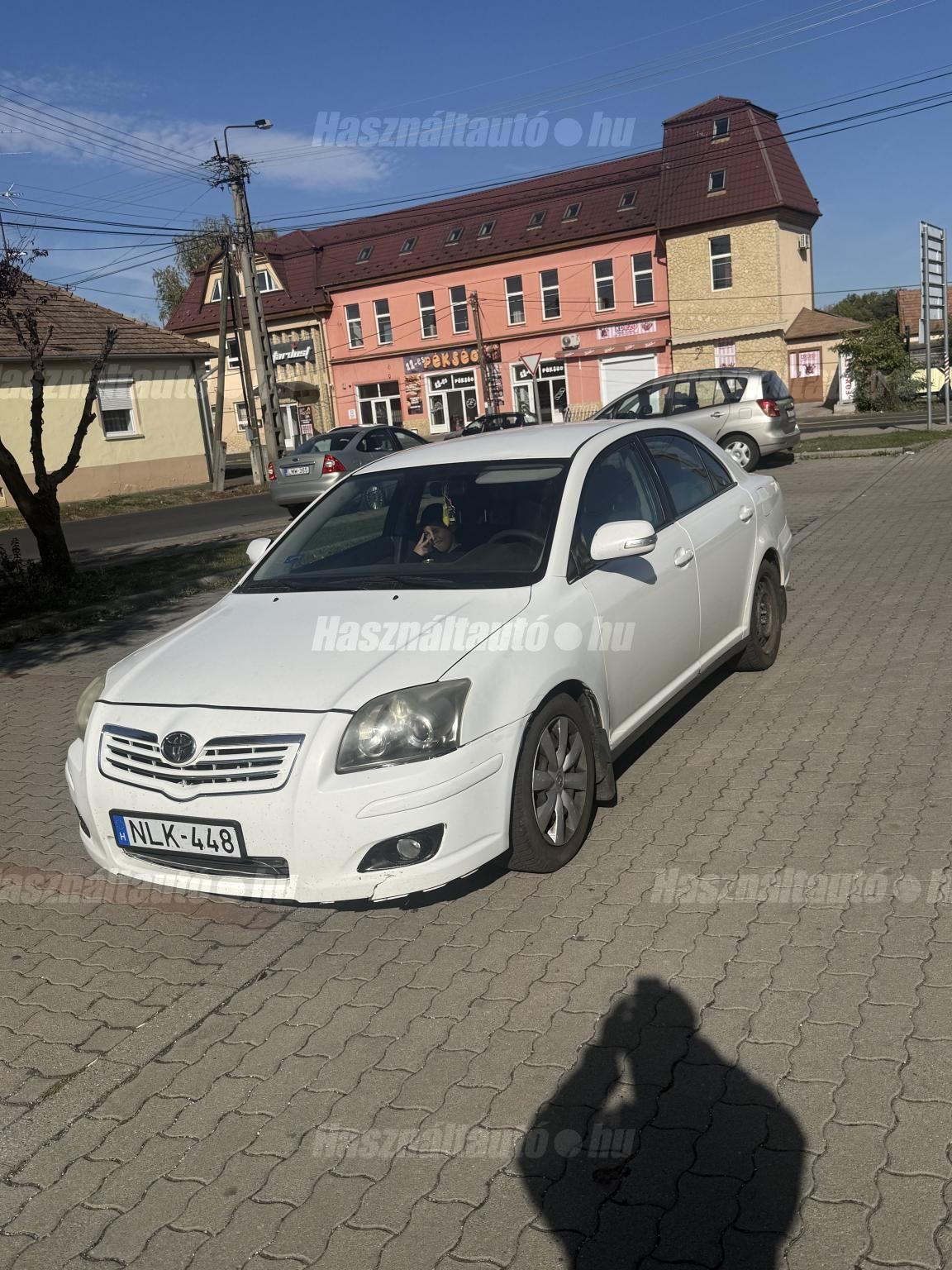 TOYOTA AVENSIS 2006/2 - 1