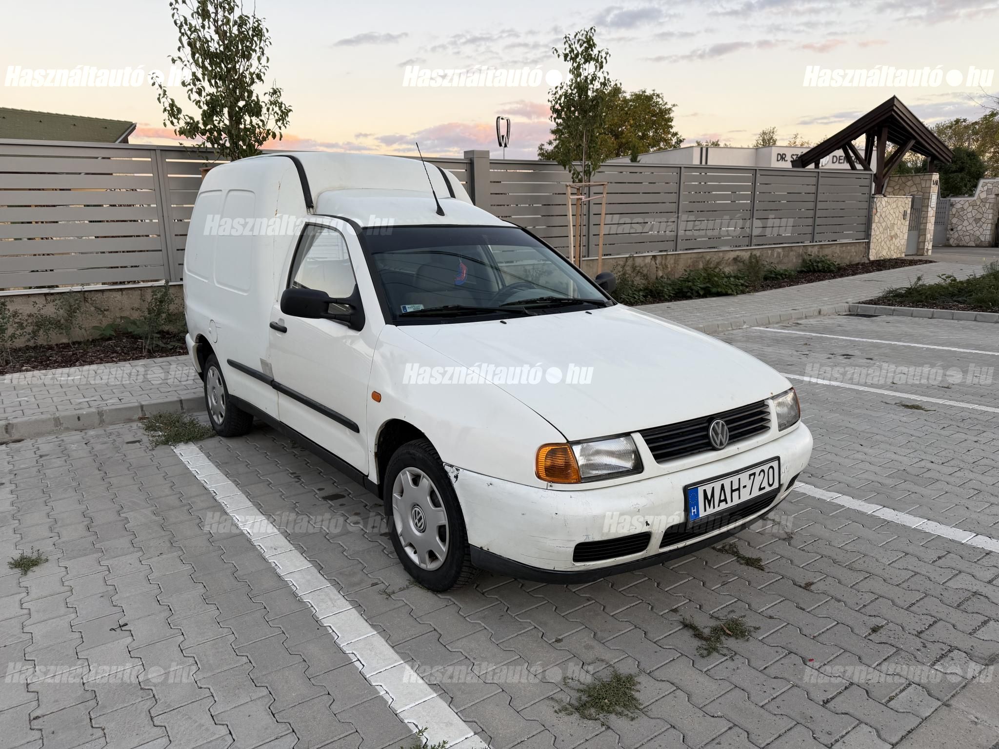 VOLKSWAGEN CADDY 1998/9 - 1
