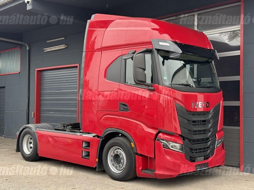IVECO 2021/10 - 1