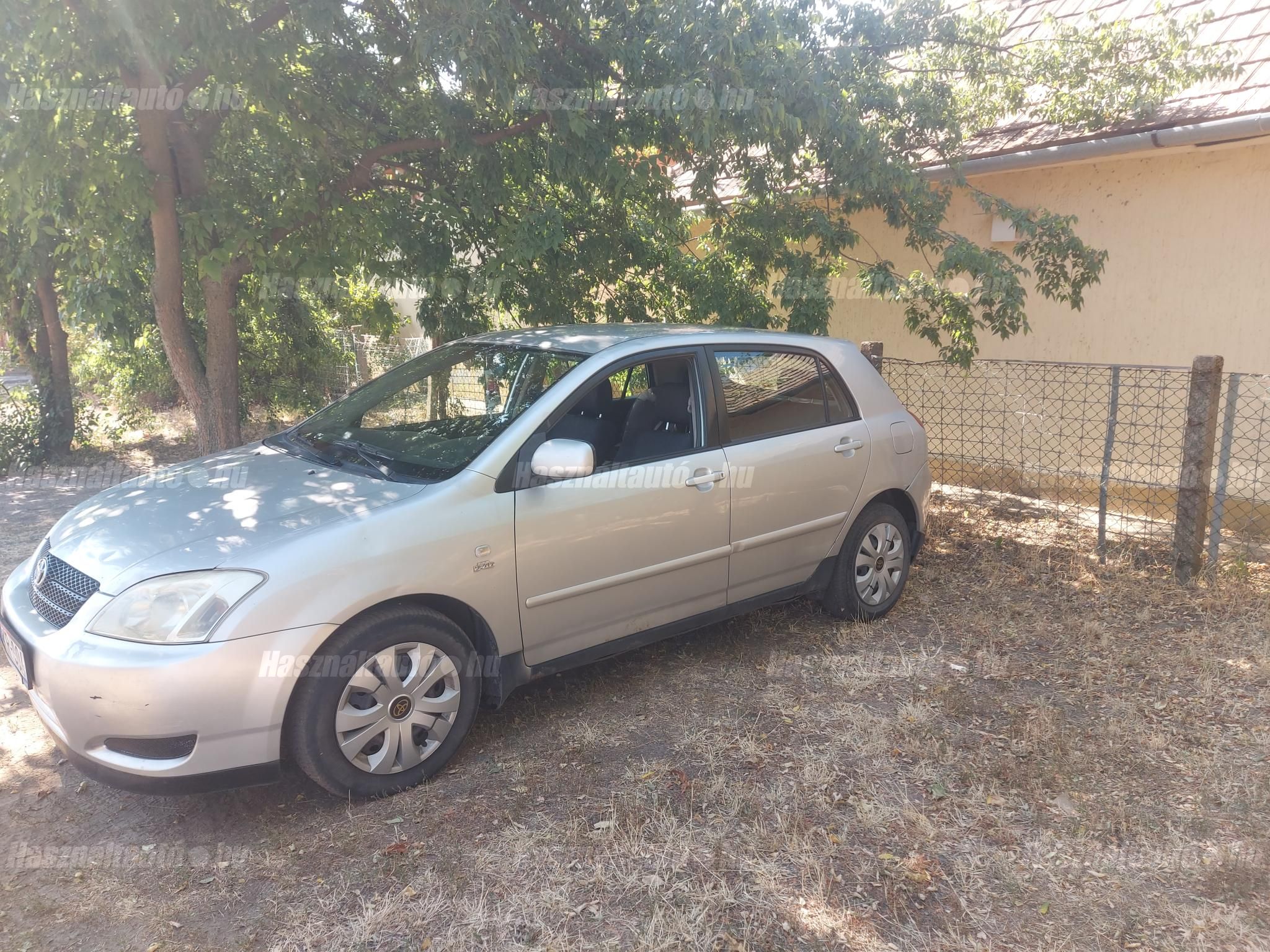 TOYOTA COROLLA 2003/6 - 1