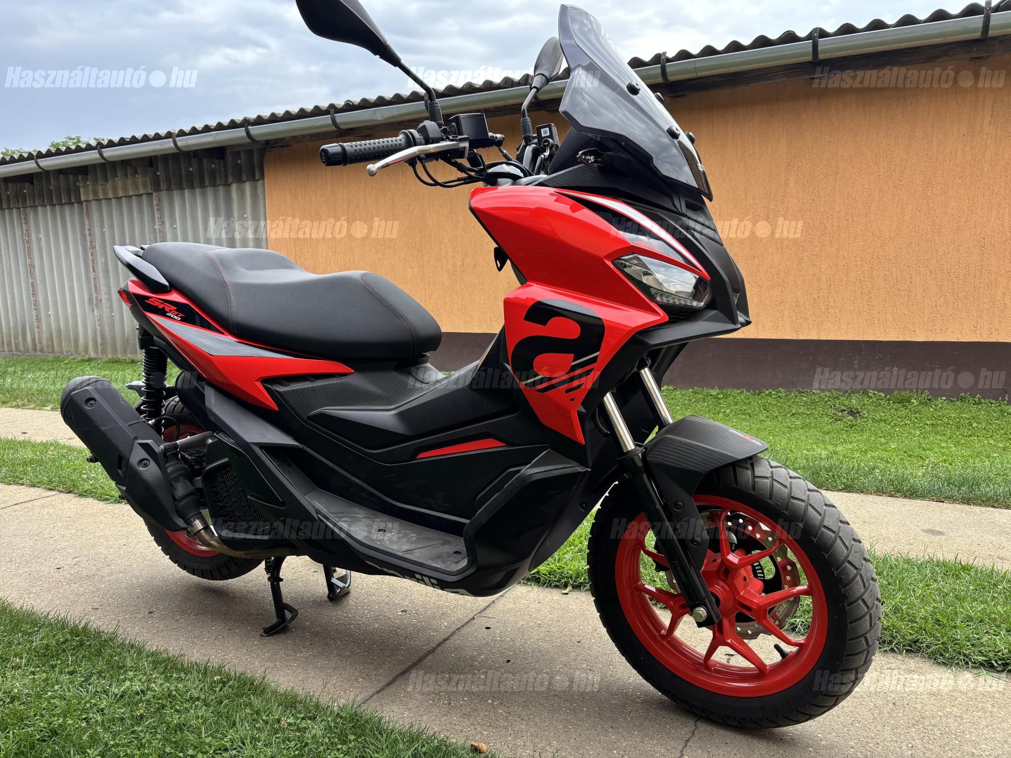 APRILIA SR GT 200 2025/7 - 1