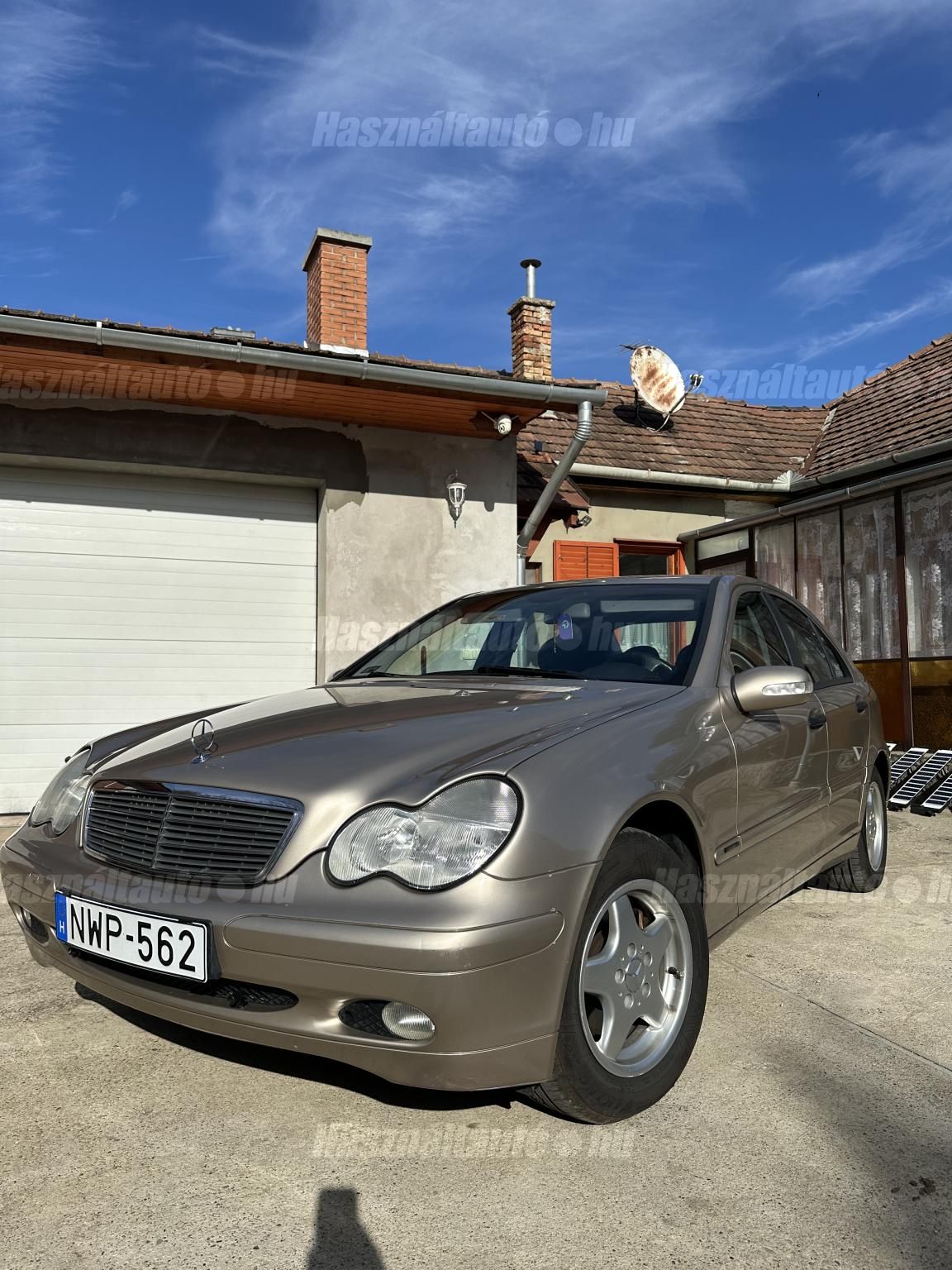 MERCEDES-BENZ C 180 2004/9 - 1