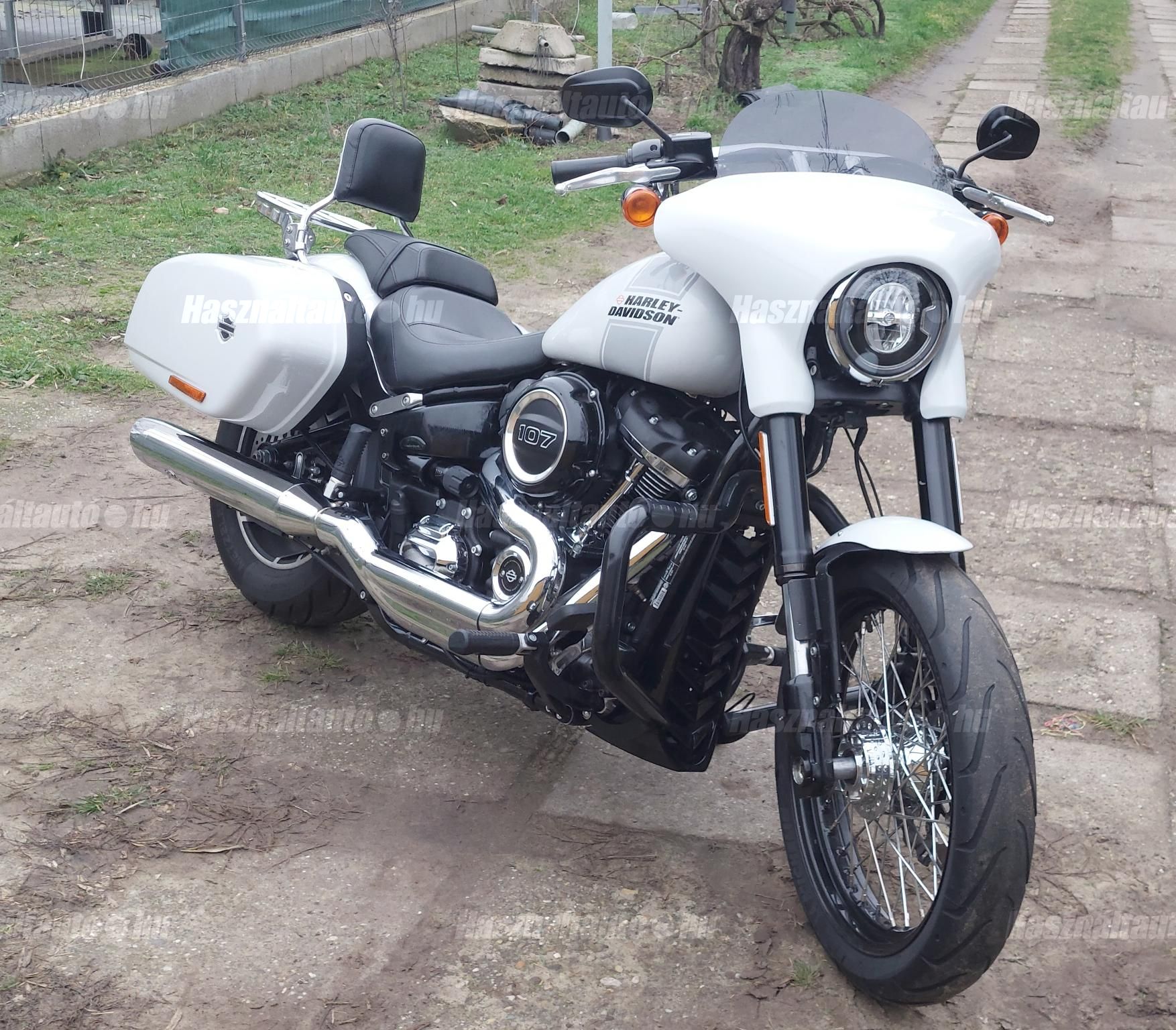 HARLEY-DAVIDSON SPORT GLIDE 2021/8 - 1