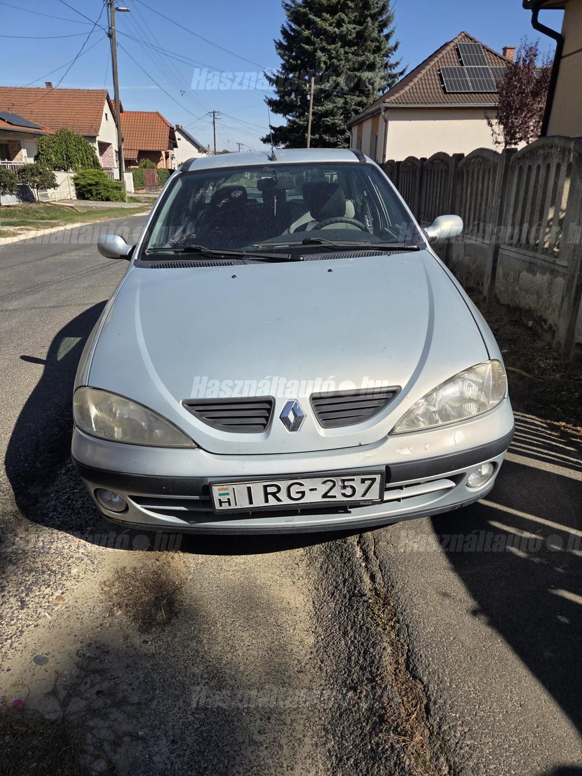 RENAULT MEGANE 2003 - 1
