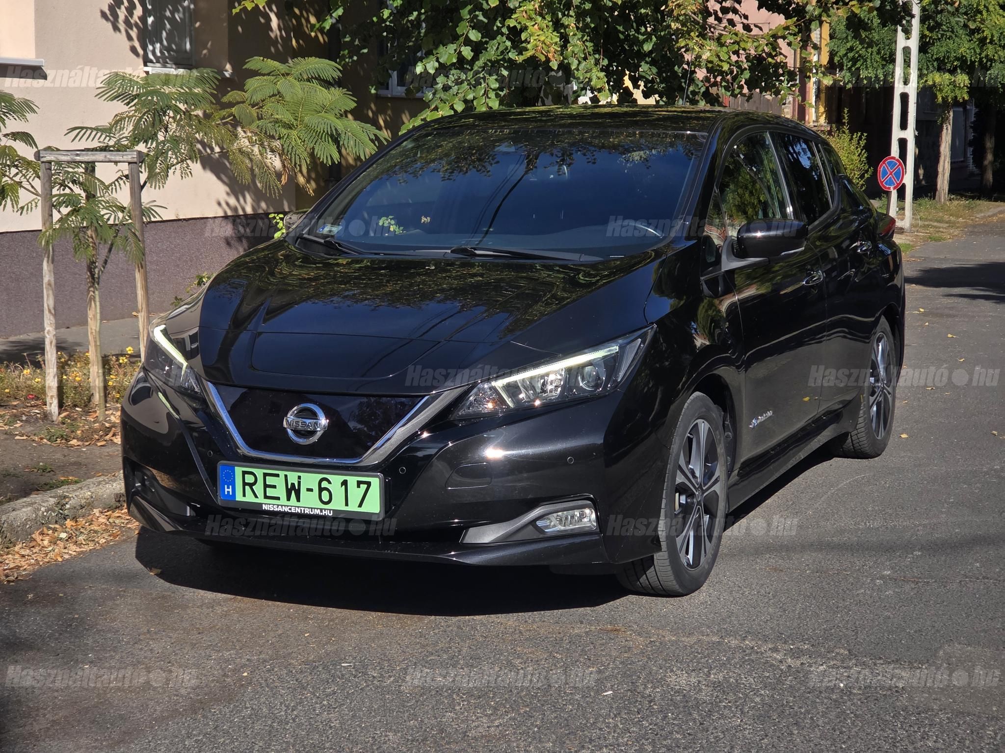 NISSAN LEAF 2018/10 - 1