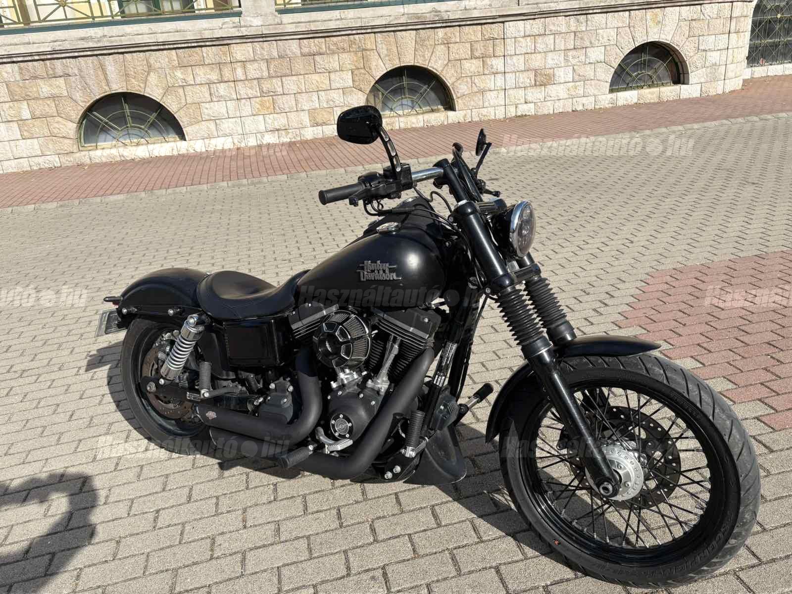 HARLEY-DAVIDSON DYNA STREET BOB 2013/1 - 1
