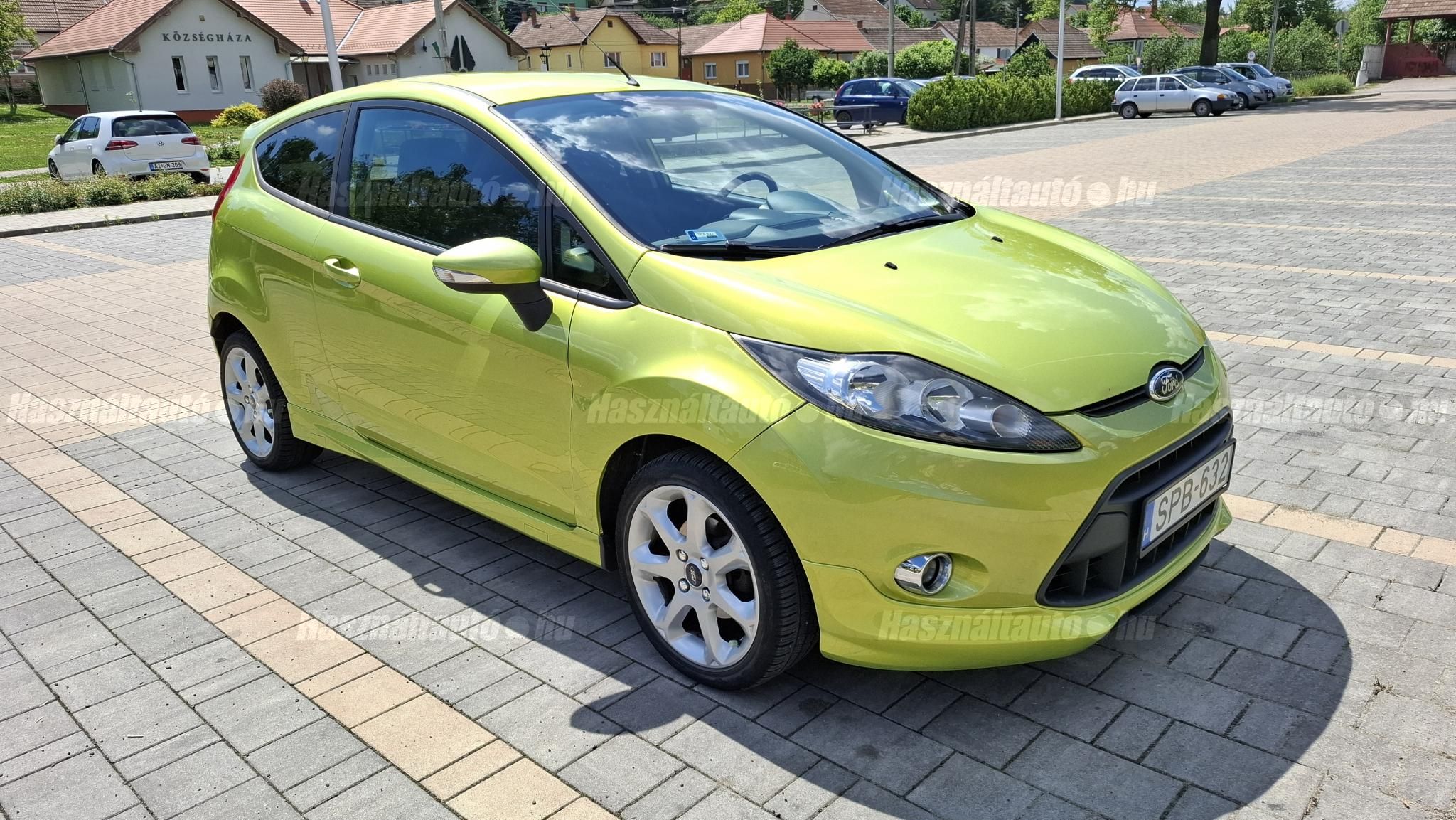 FORD FIESTA 2010/10 - 1