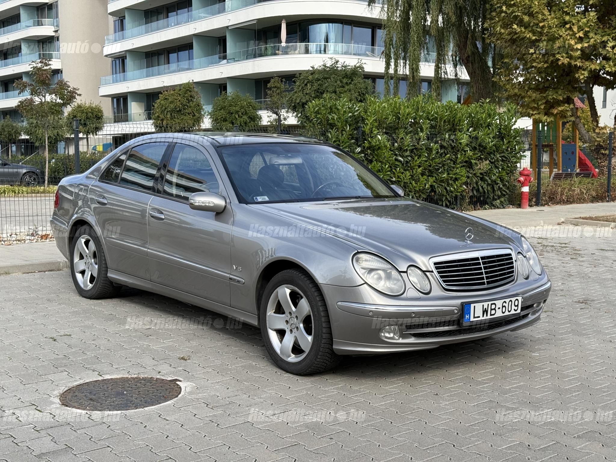 MERCEDES-BENZ E 500 2003/12 - 1