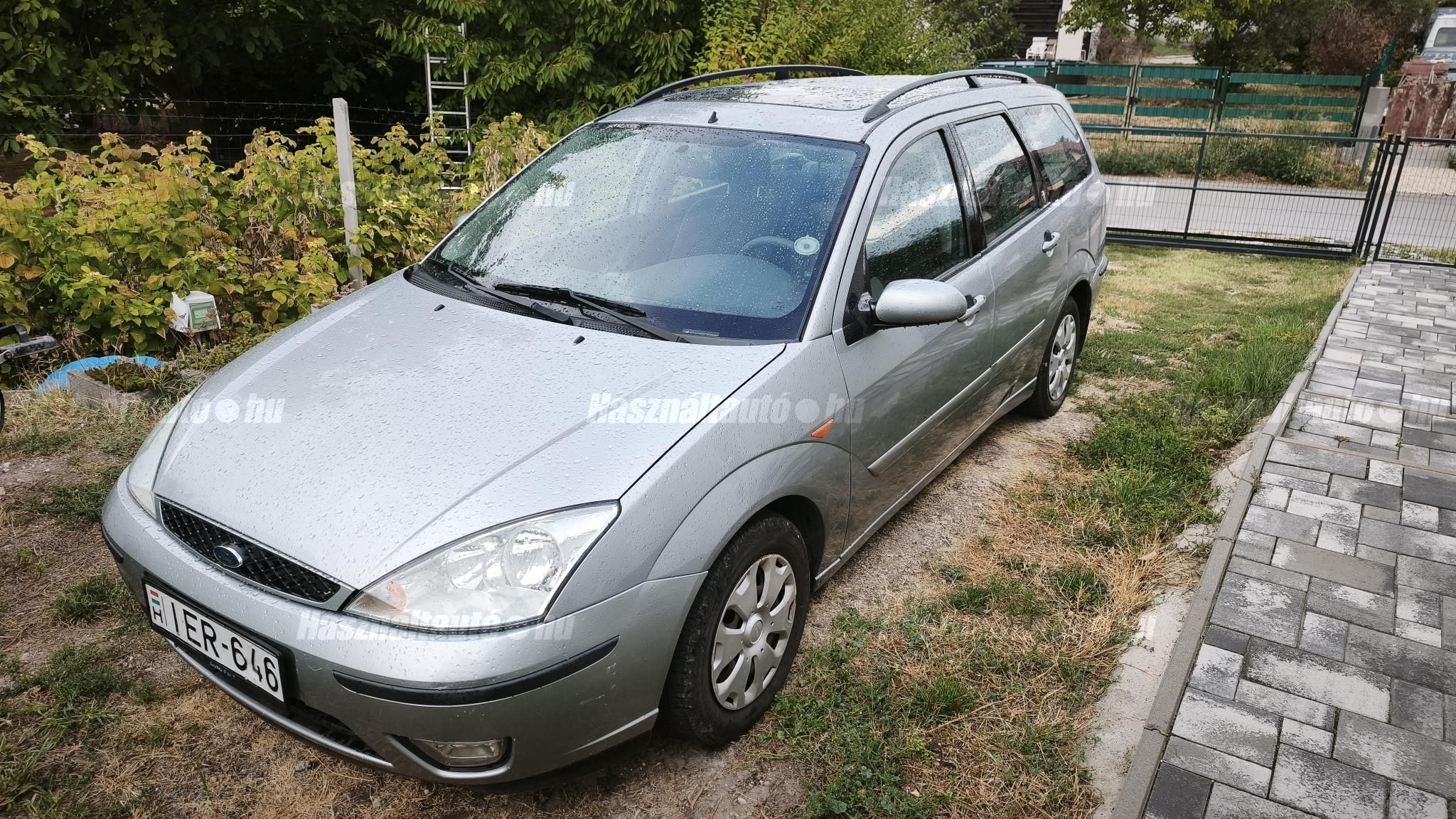 FORD FOCUS 2002/9 - 1