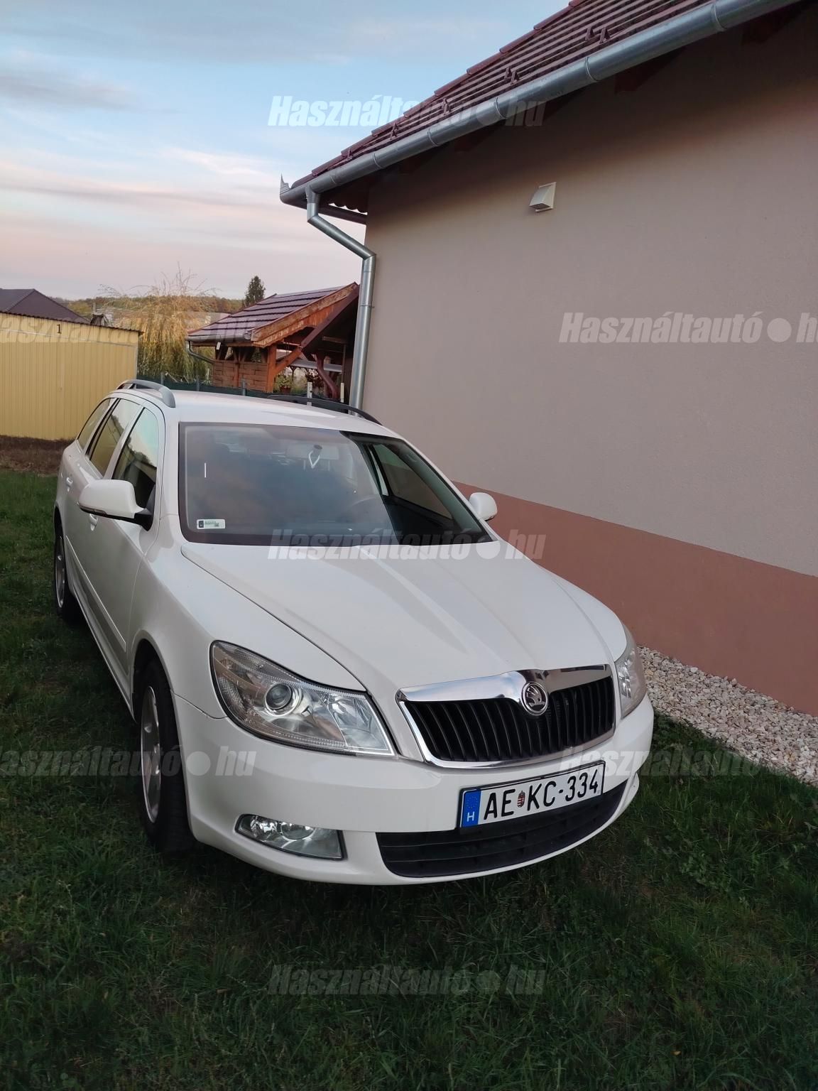 SKODA OCTAVIA 2011/12 - 1