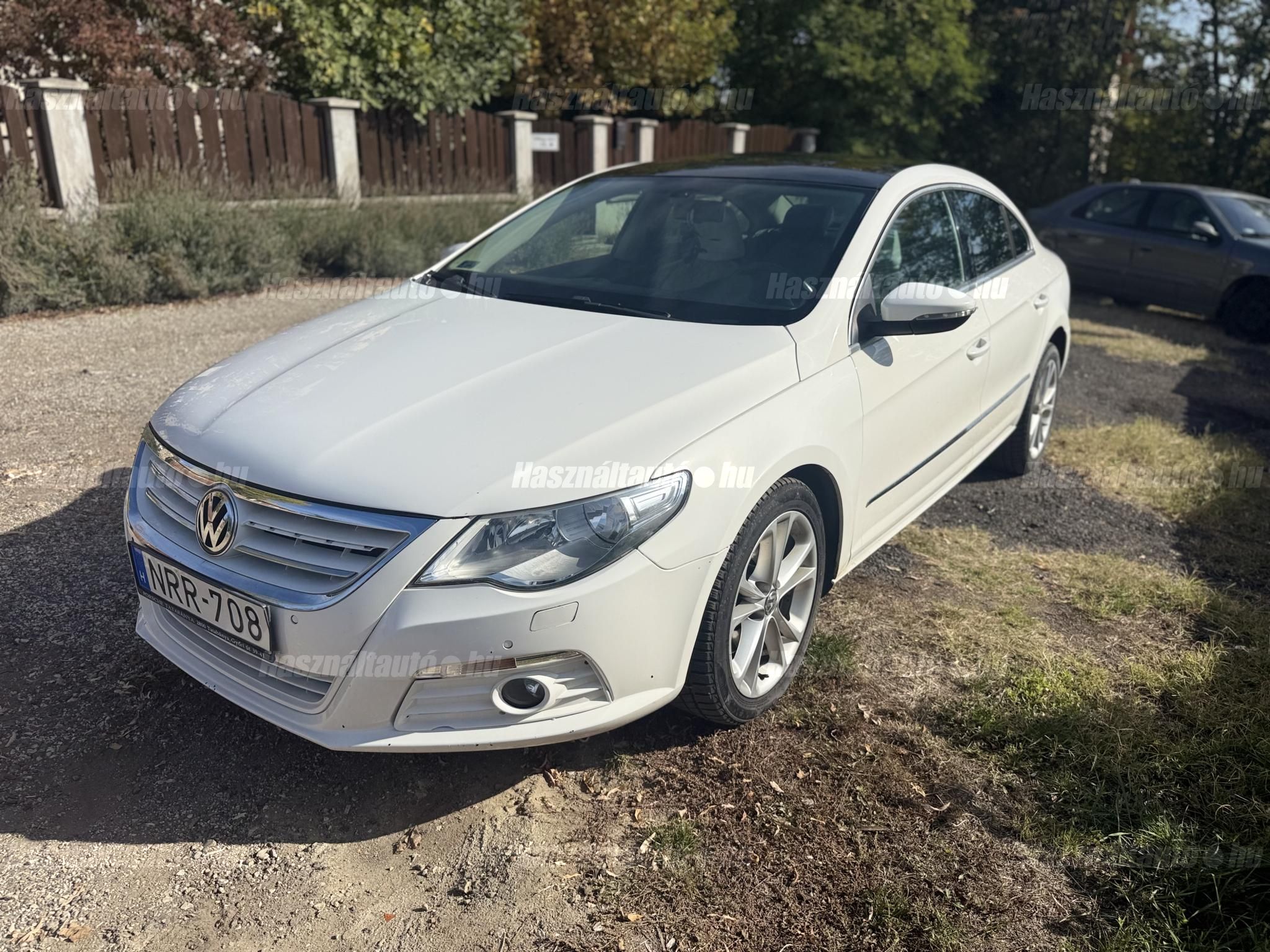 VOLKSWAGEN PASSAT CC 2010 - 1