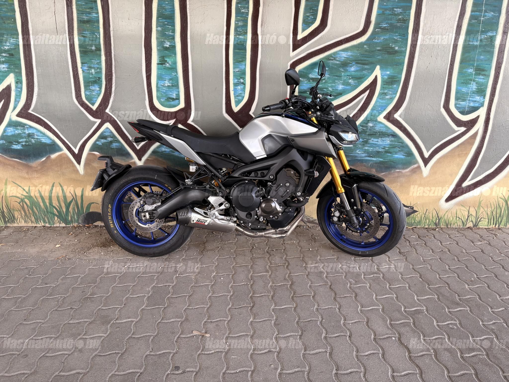 YAMAHA MT-09 2021/3 - 1